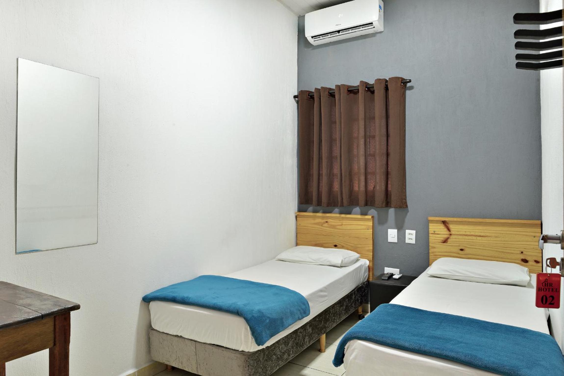 Standard Double Room with Shared Bathroom photo 2