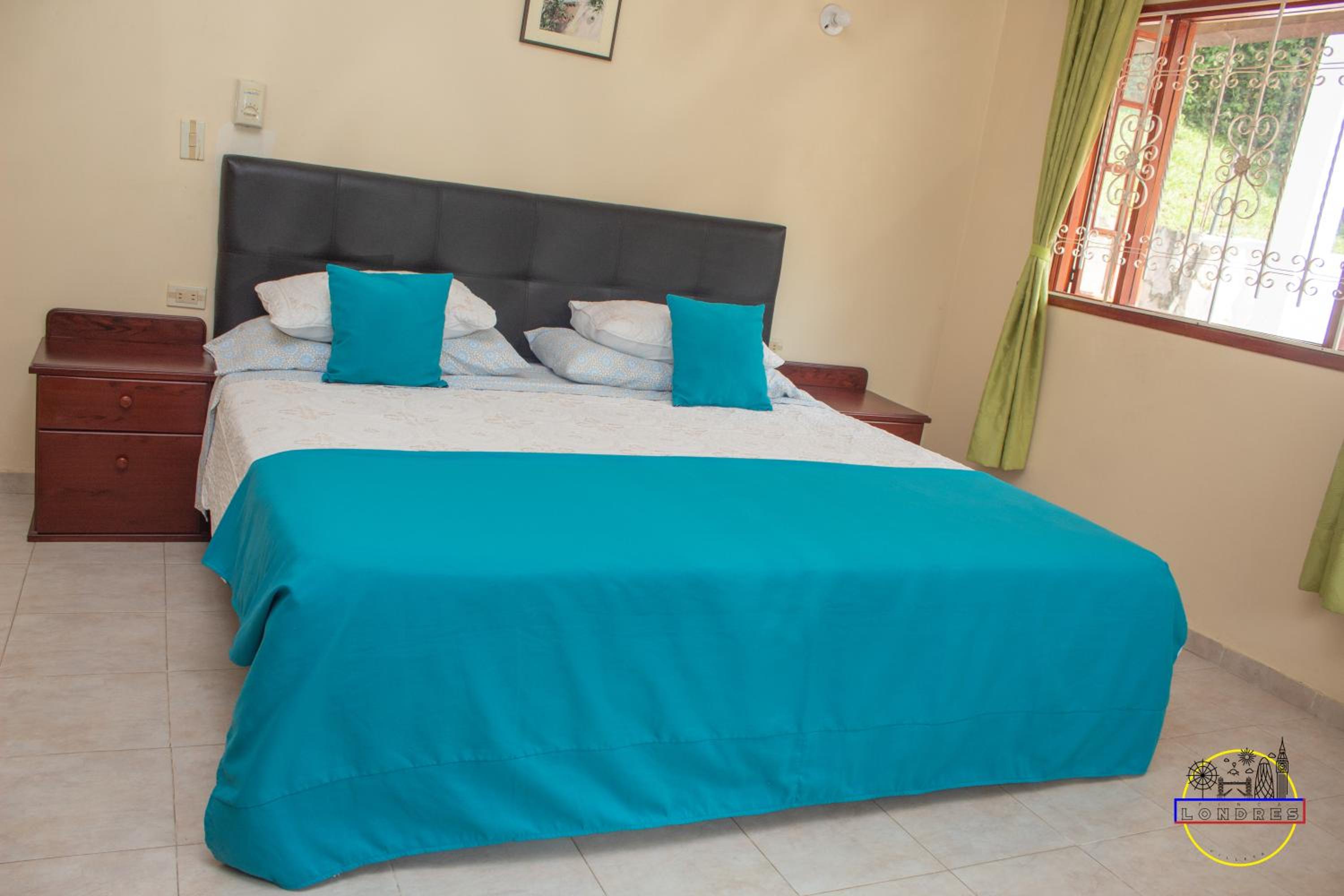 Junior Suite with Balcony photo 3