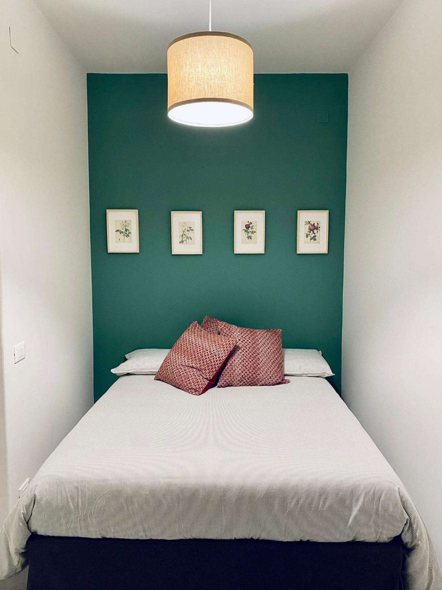 One-Bedroom Apartment - Photo 7