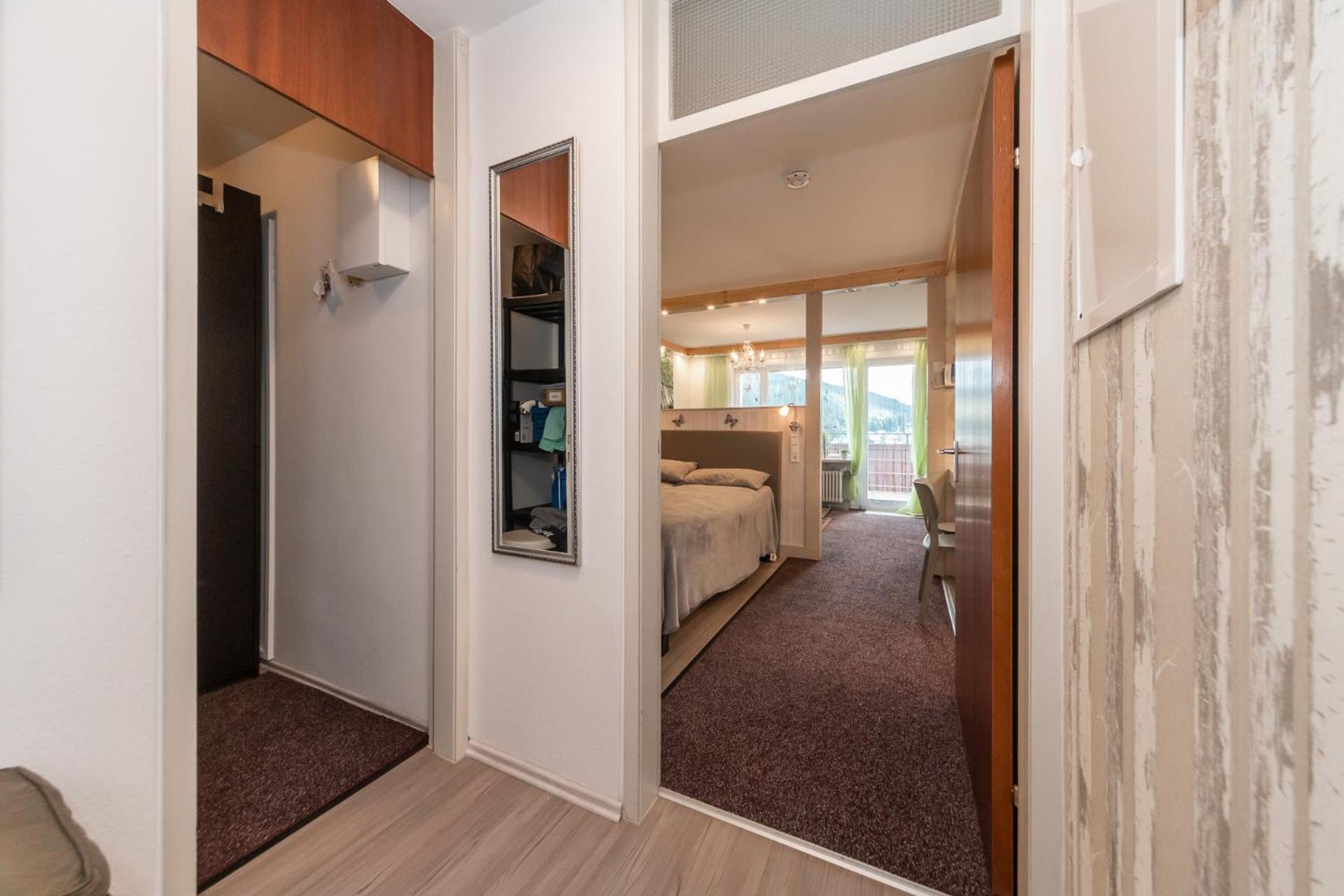One-Bedroom Apartment - Photo 9