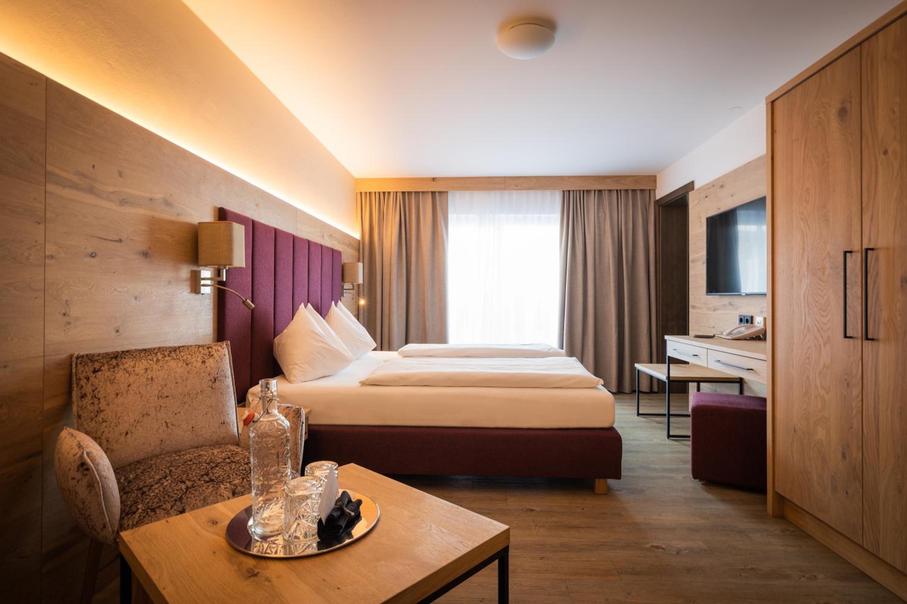 Superior Double Room - Photo 4