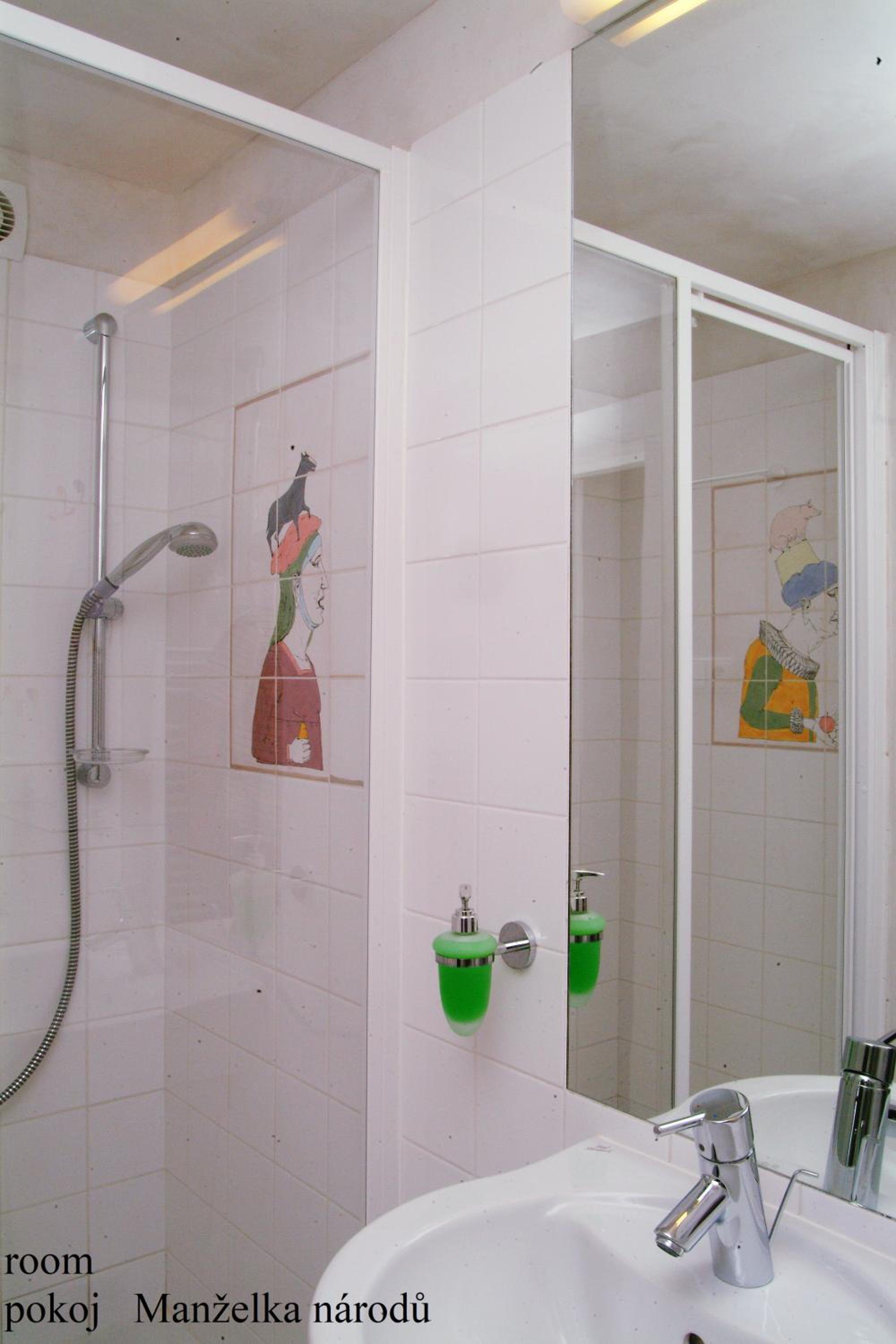 Double Room with Extra Bed photo 3