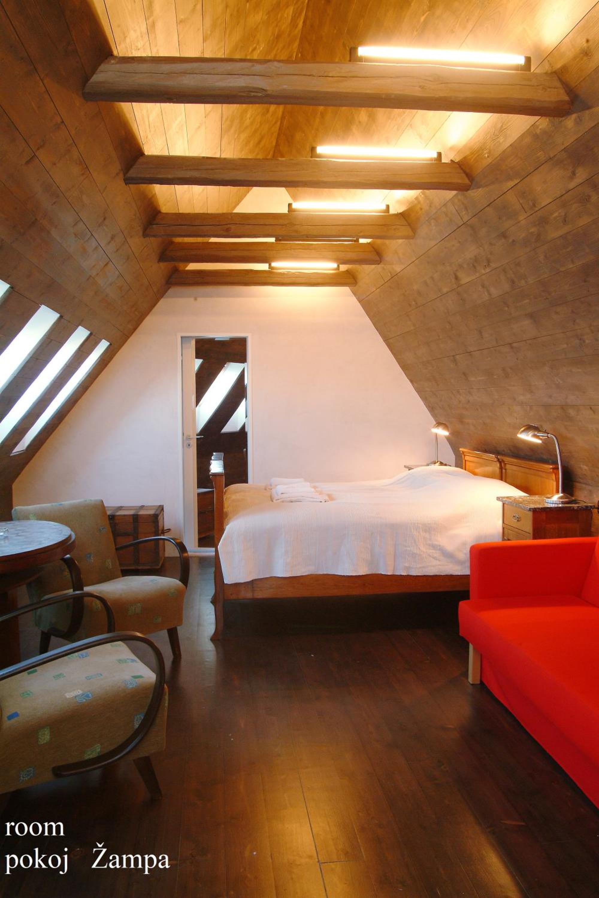 Double Room with Extra Bed - Photo 1