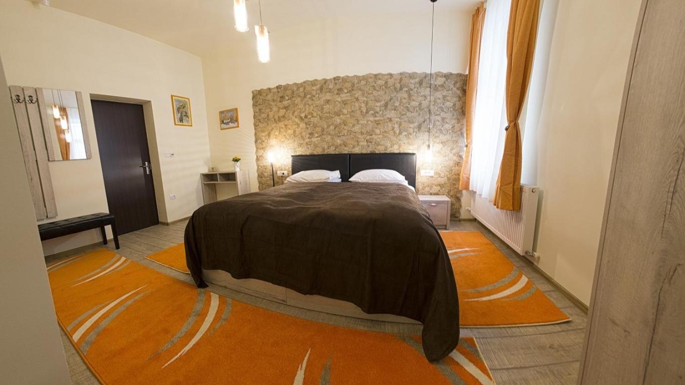 Superior Double or Twin Room - Photo 3