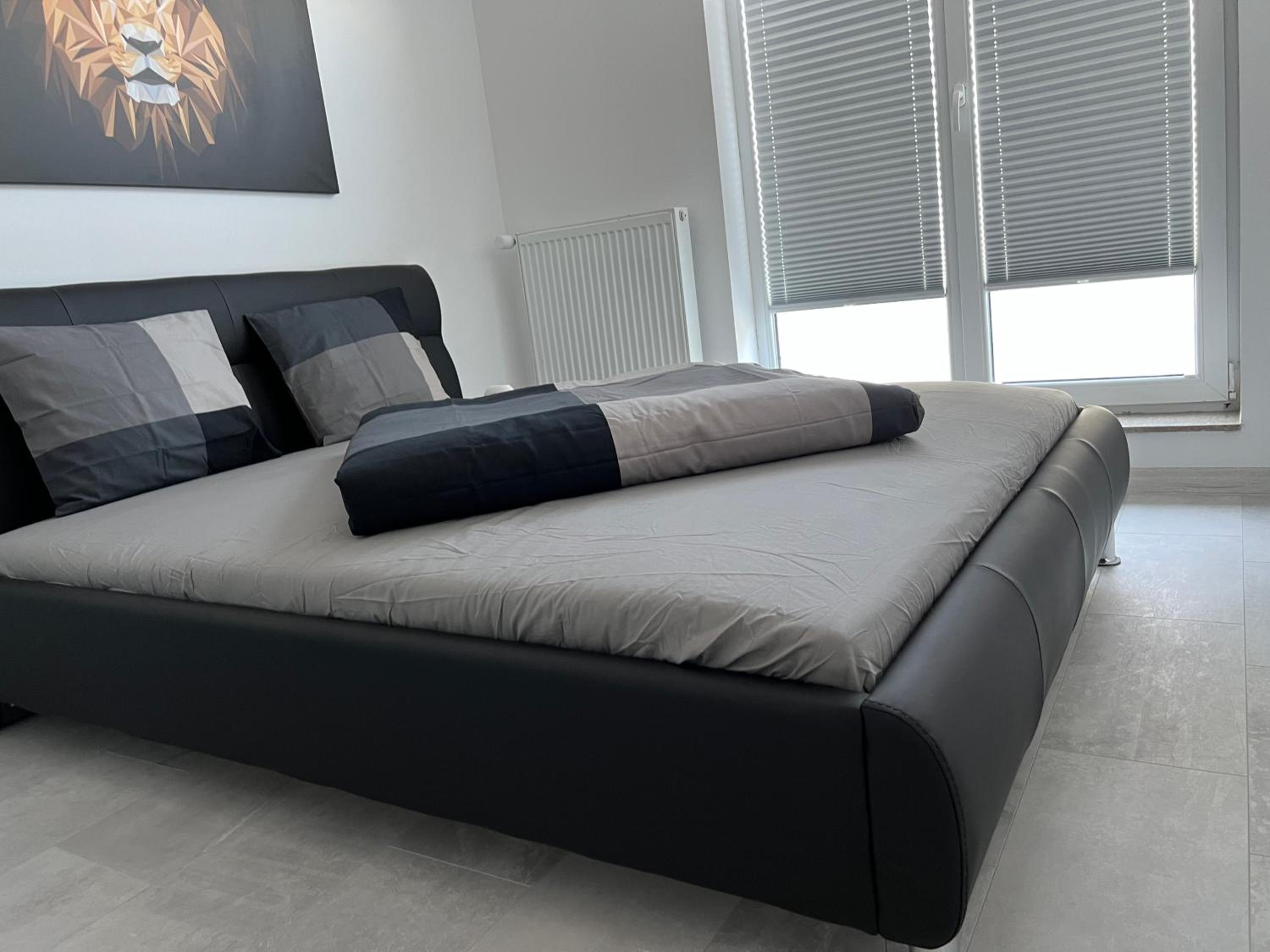 One-Bedroom Apartment - Photo 31
