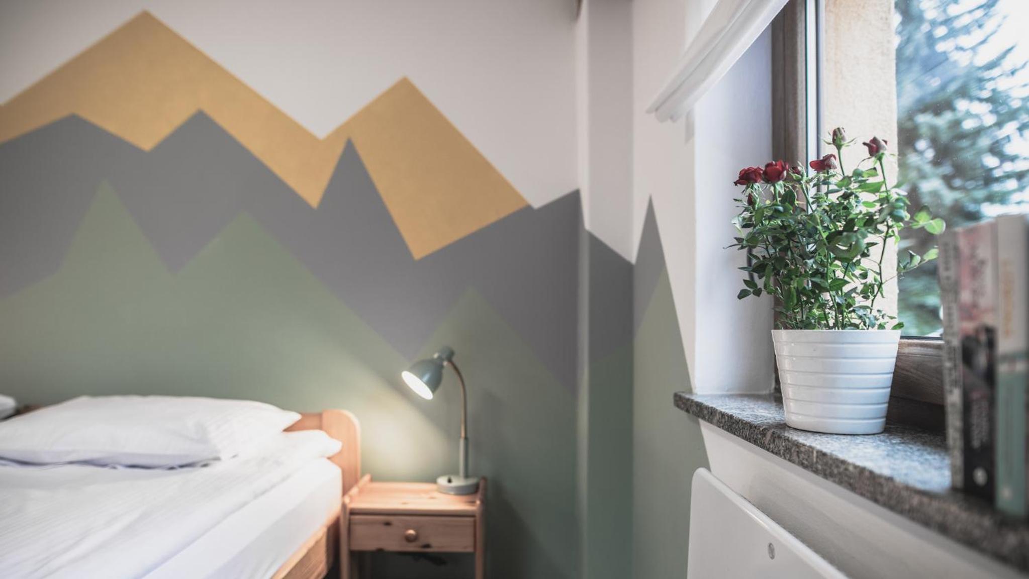 King Room with Mountain View photo 2