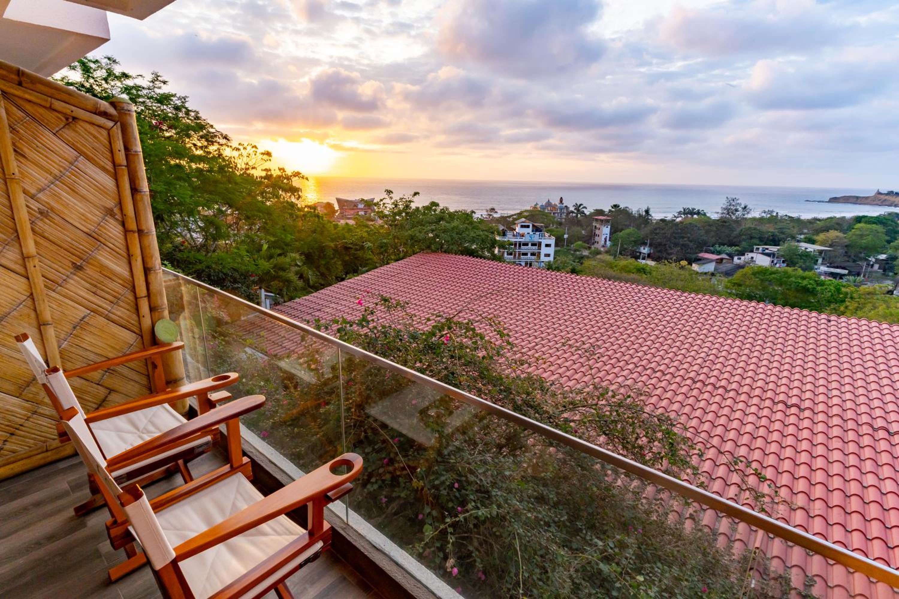 King Suite With Ocean View photo 3