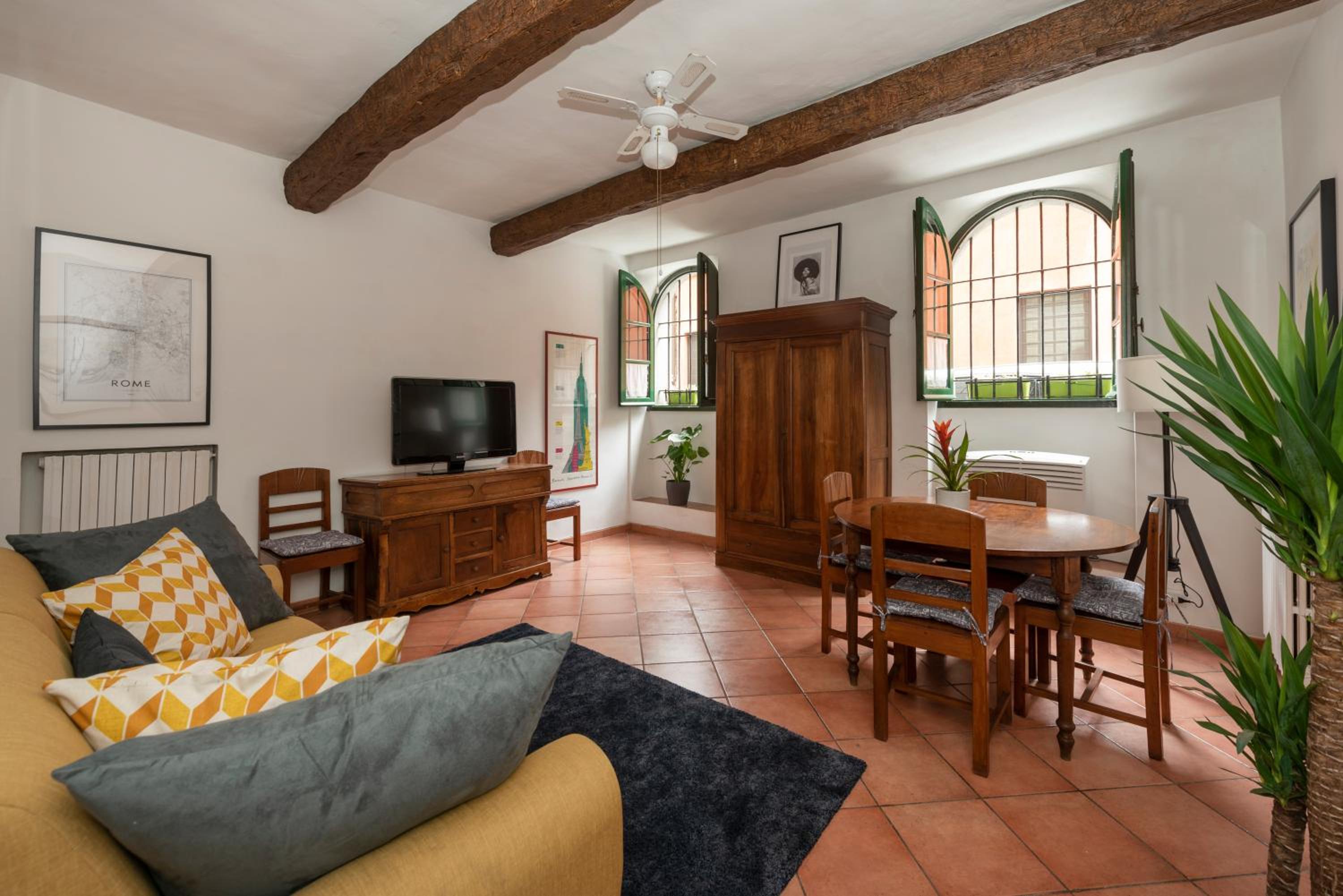 One-Bedroom Apartment