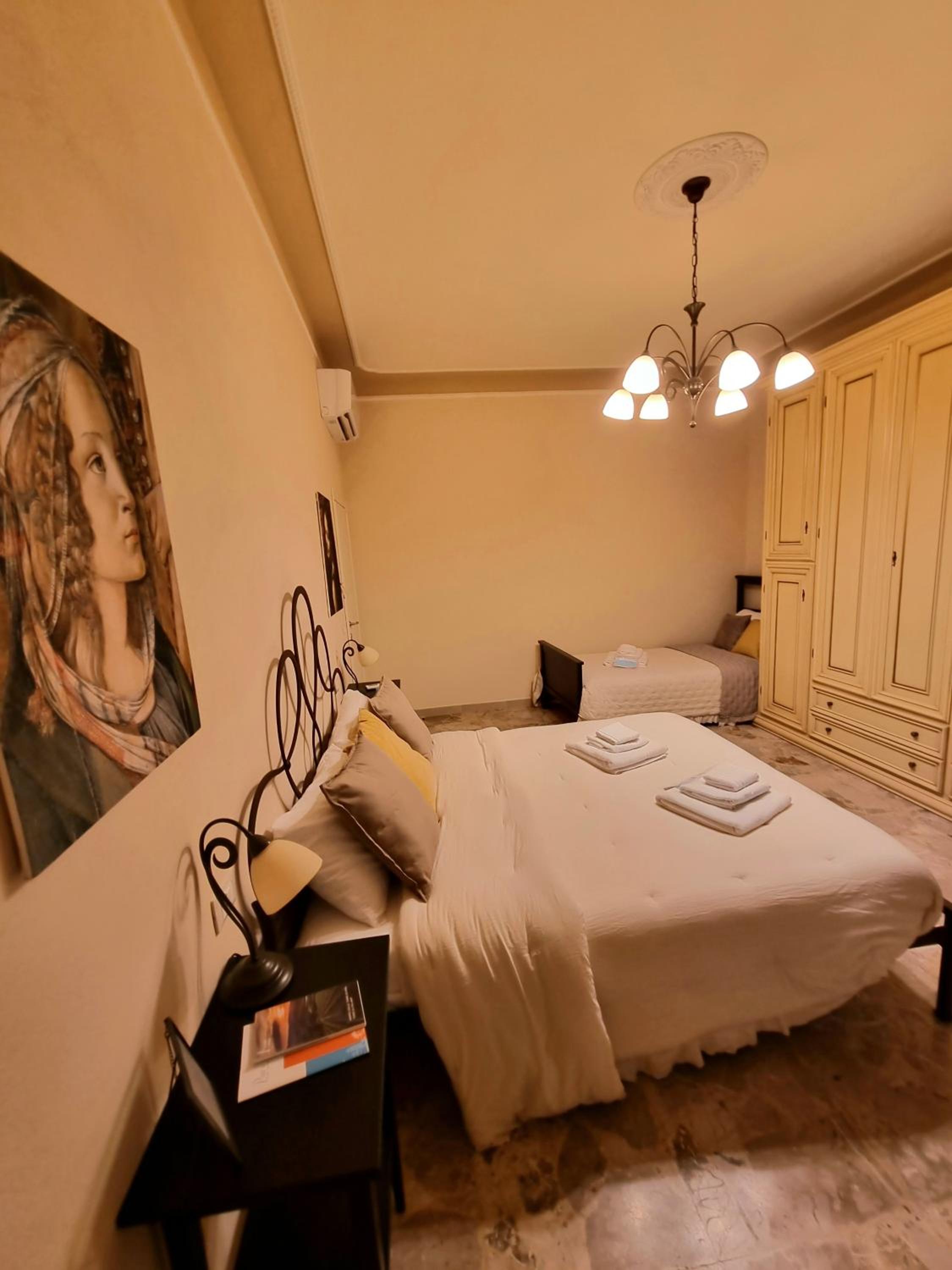 Triple Room with Private External Bathroom
