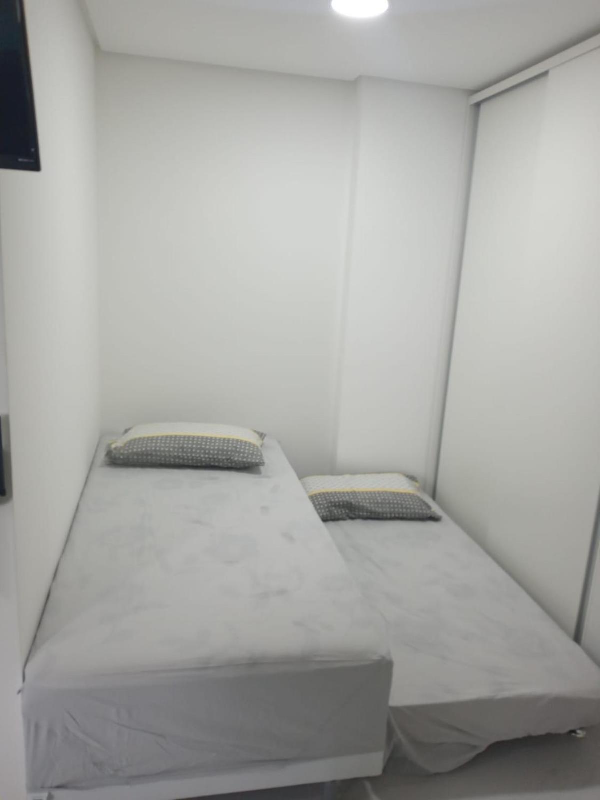 Studio Apartment - Photo 3