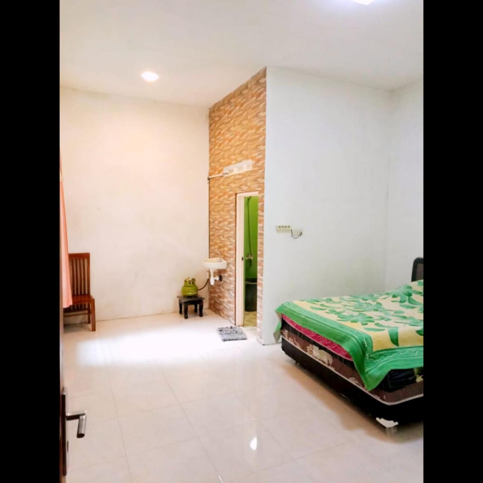 Three-Bedroom Villa photo 1