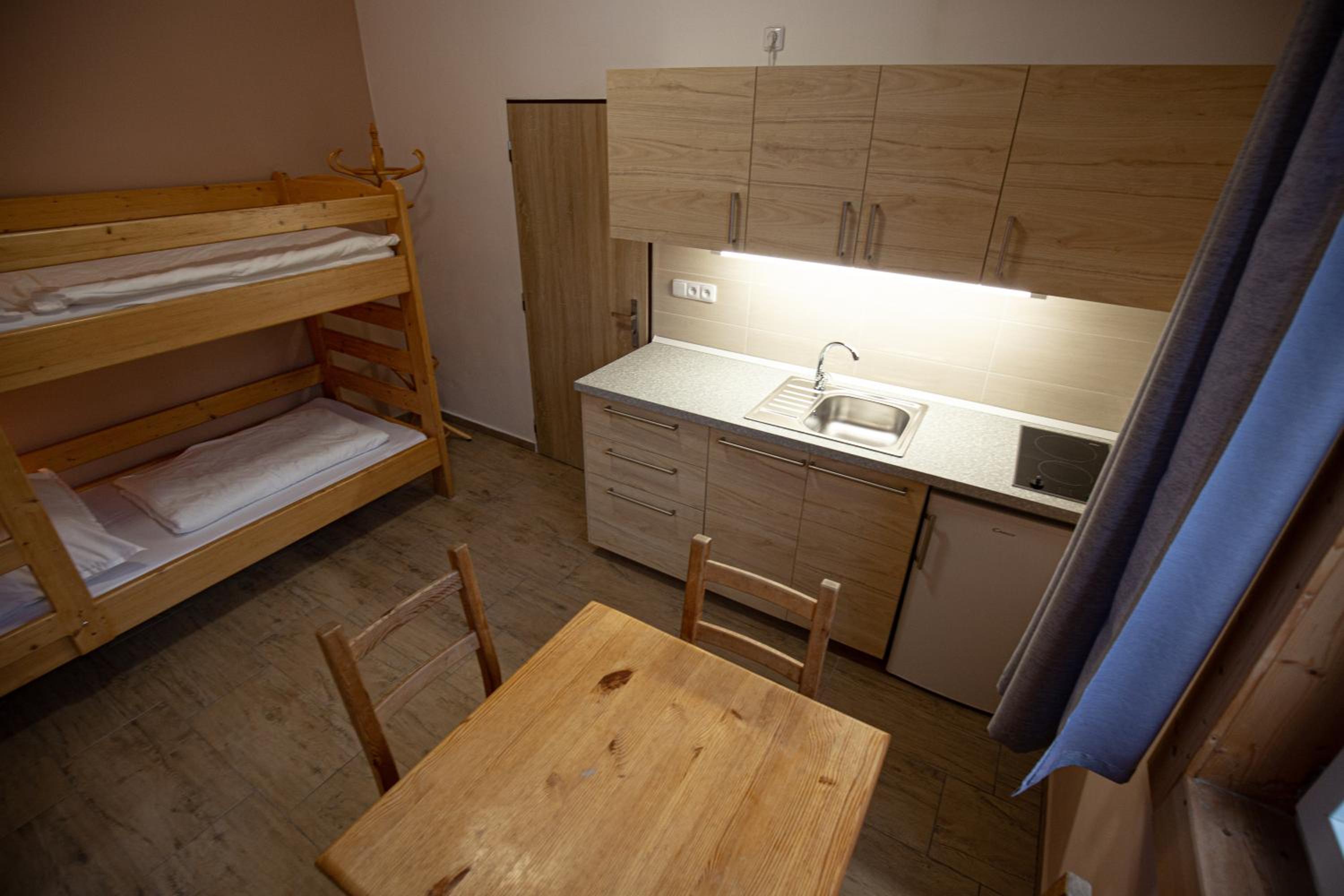 One-Bedroom Apartment - Photo 14