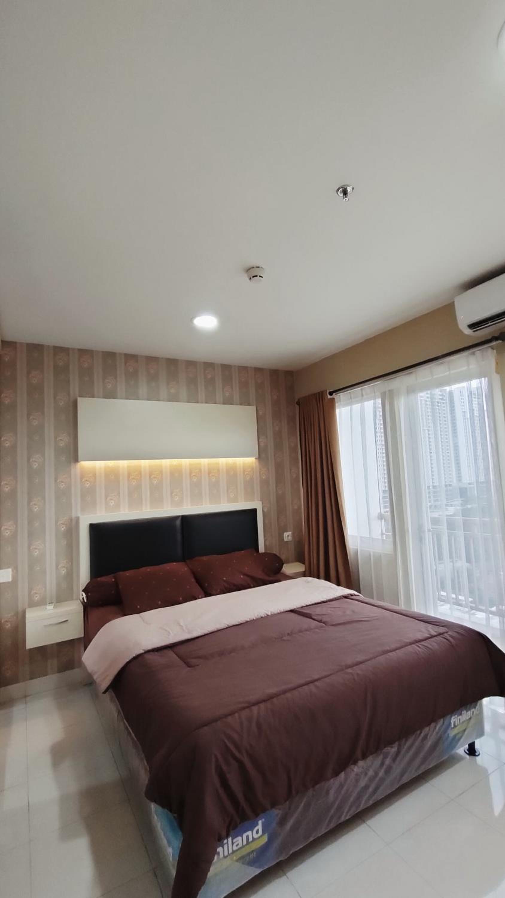 Studio Apartment - Photo 19