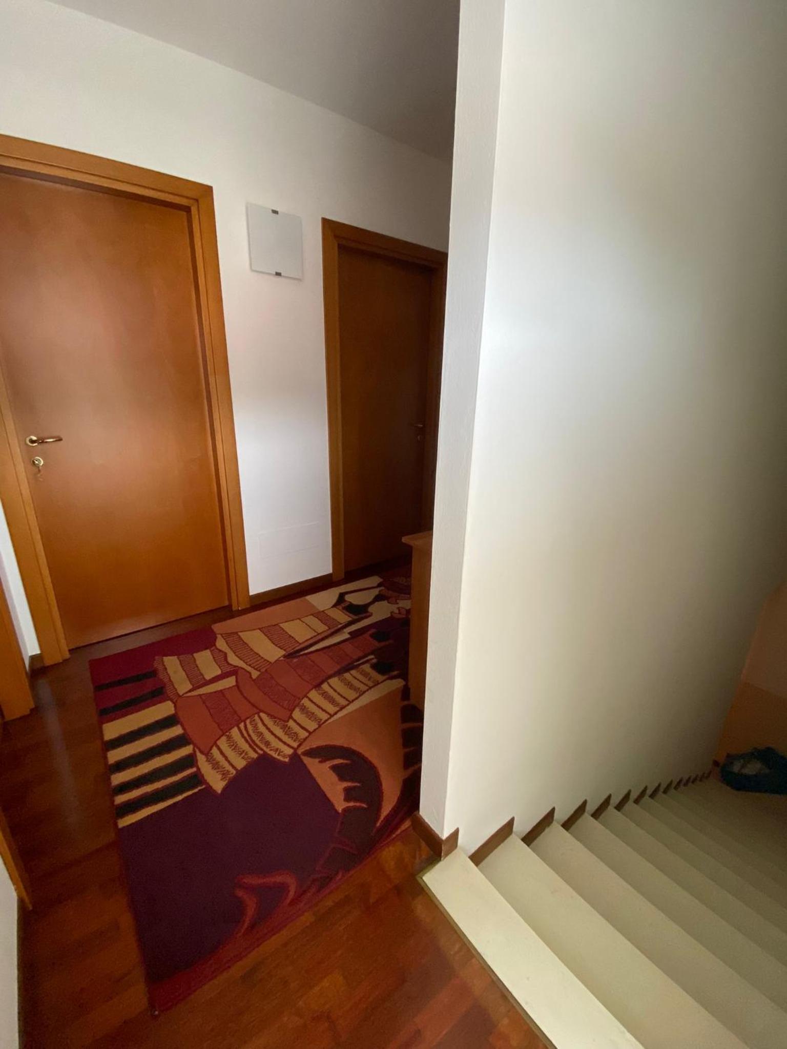 Apartment - Split Level - Photo 9