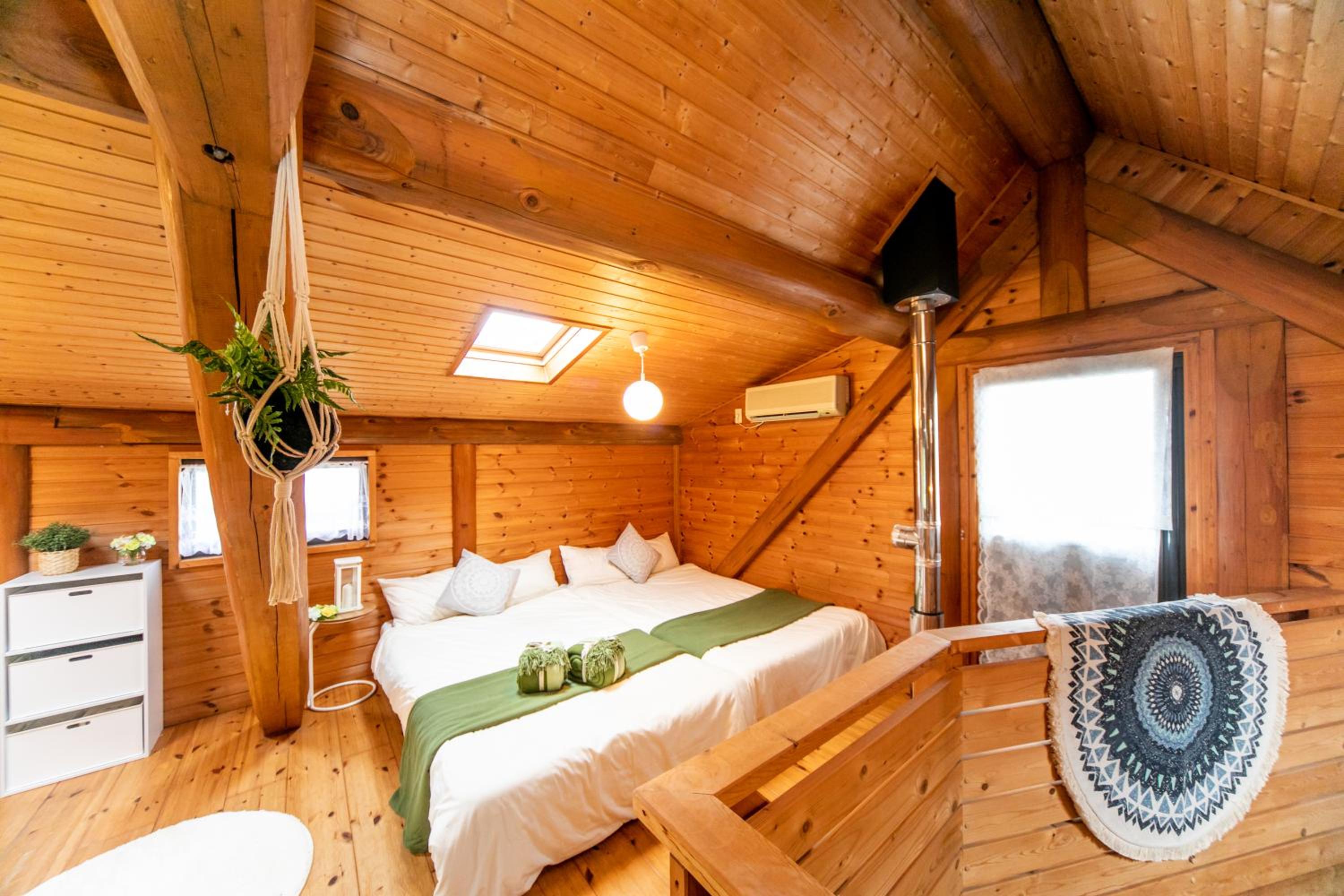 Four-Bedroom House - Photo 17