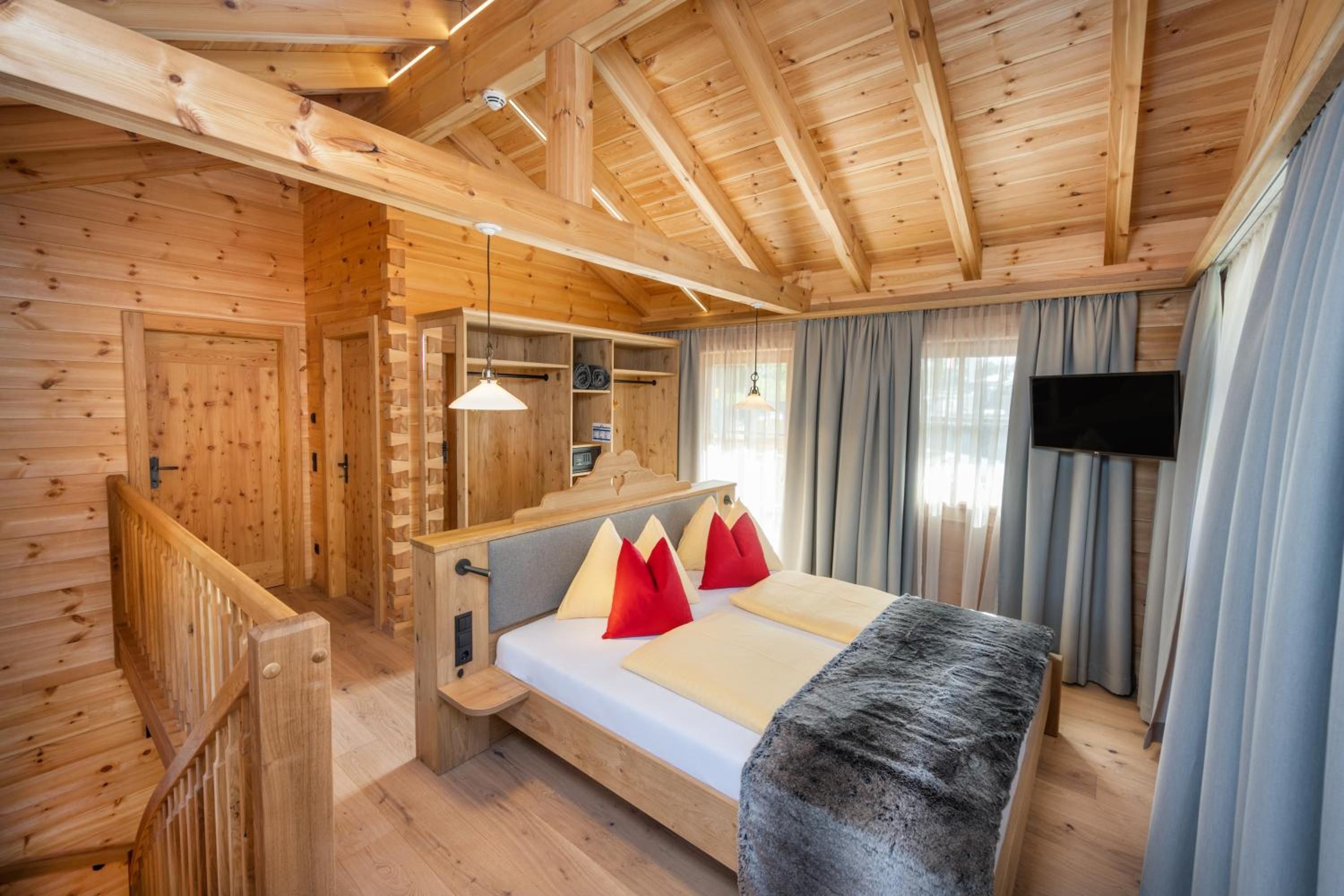 Two-Bedroom Chalet - Photo 21