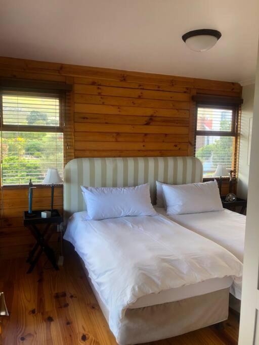 Two-Bedroom House photo 2