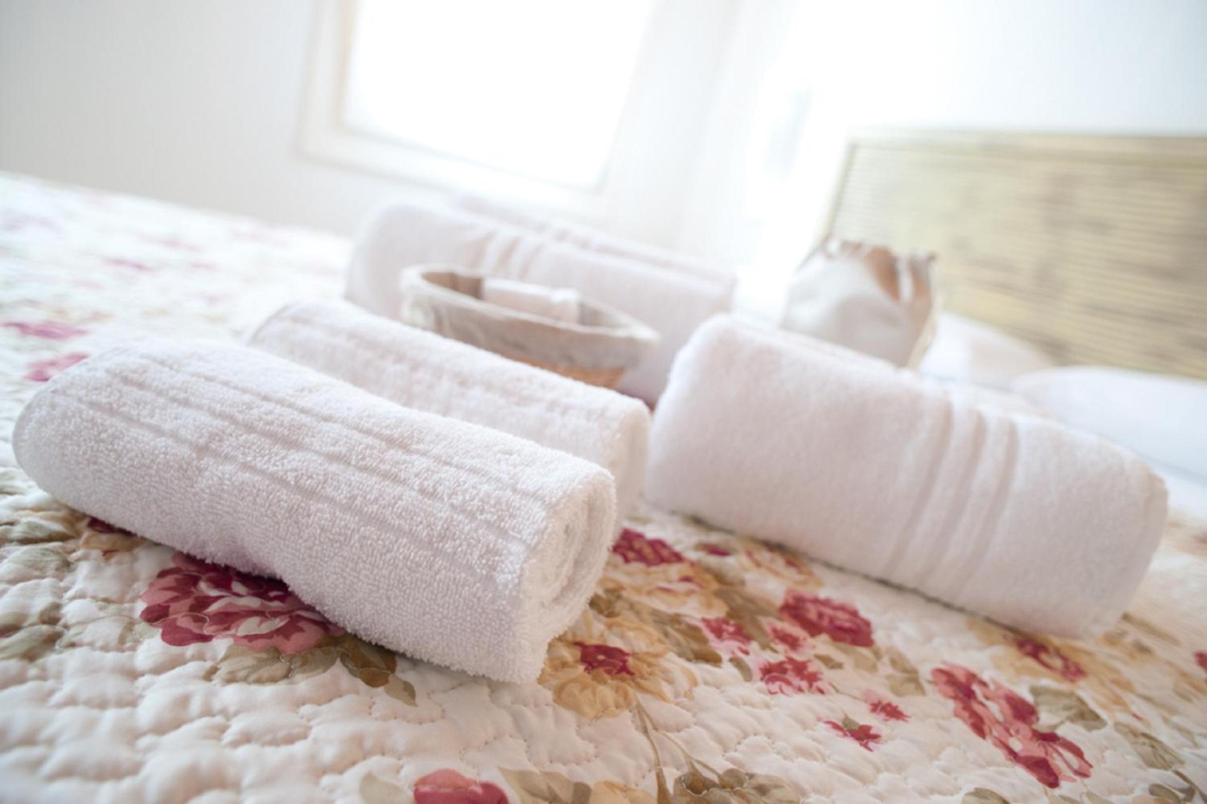 Double Room - Photo 8