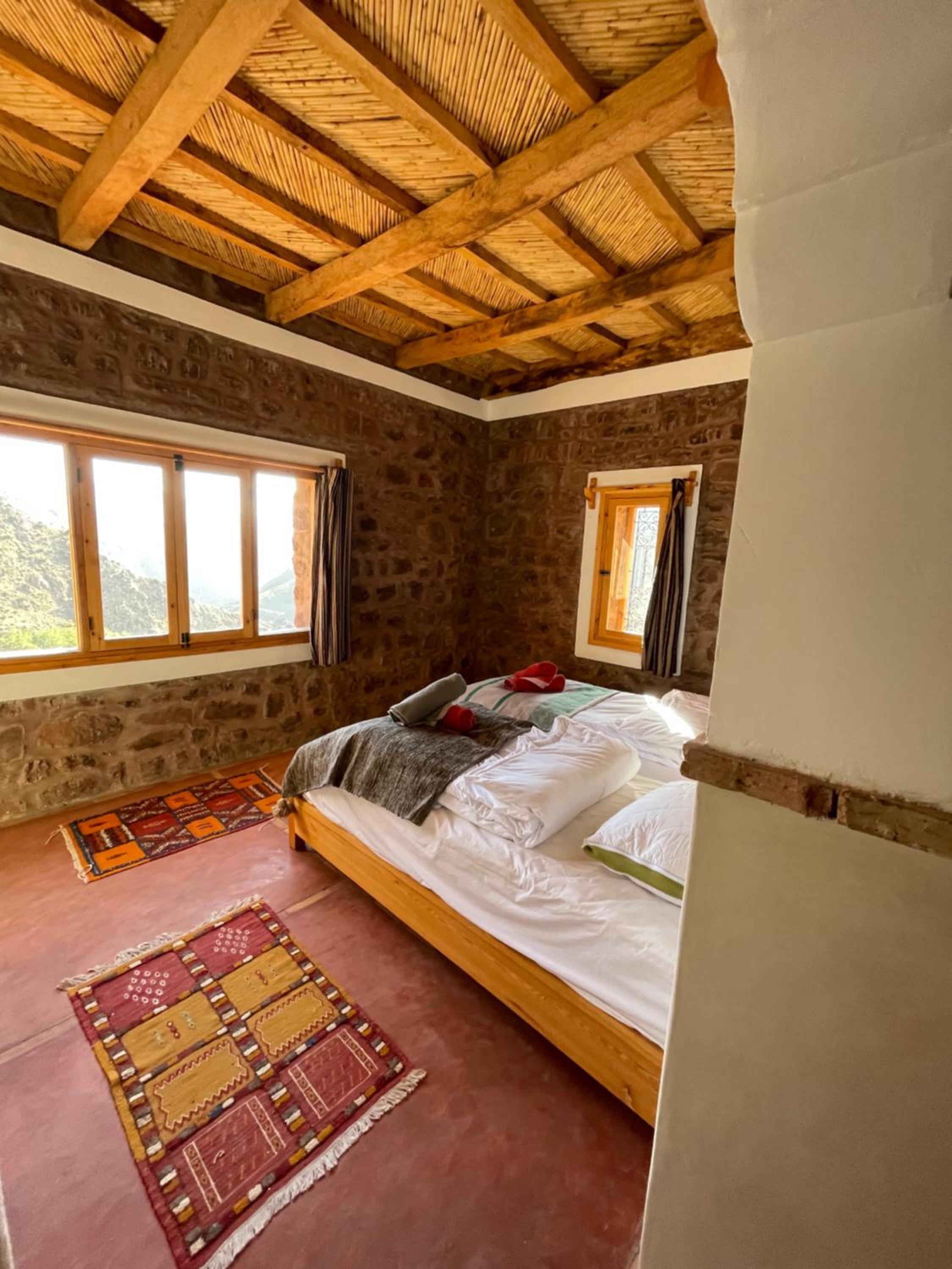 Comfort Triple Room with Shower - Photo 9