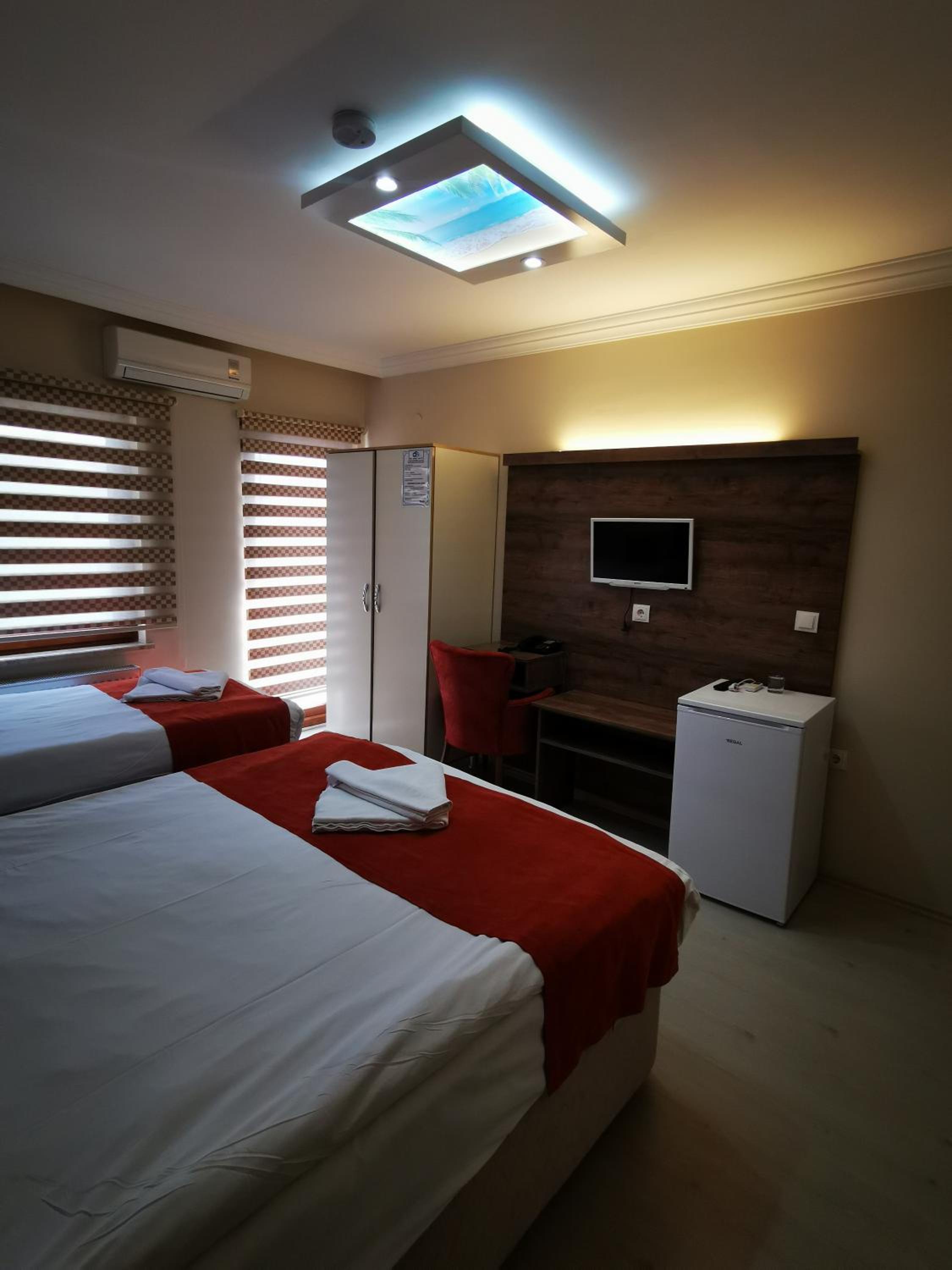 Double Room With Balcony photo 2