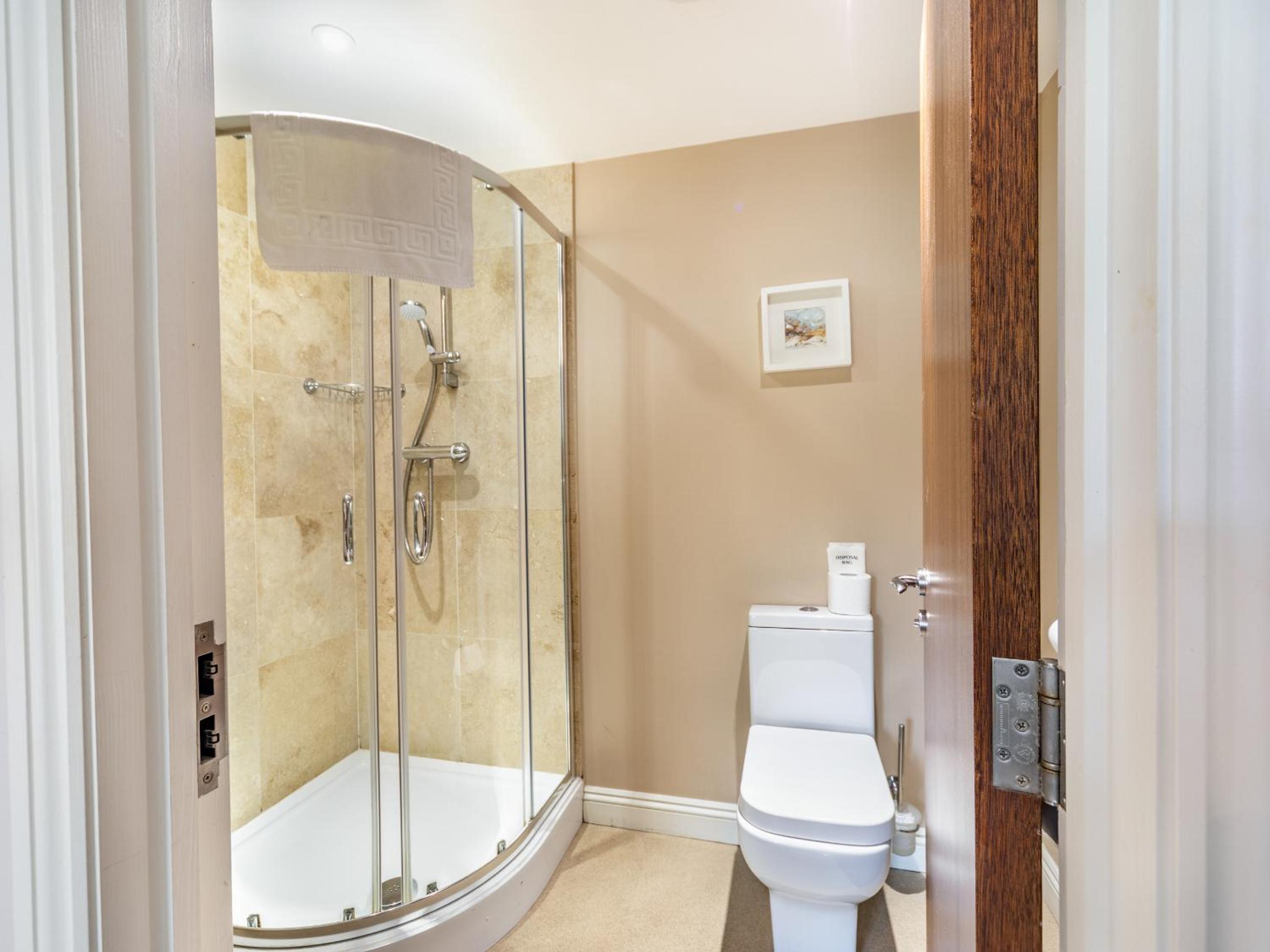 Double or Twin Room with Bathroom photo 3