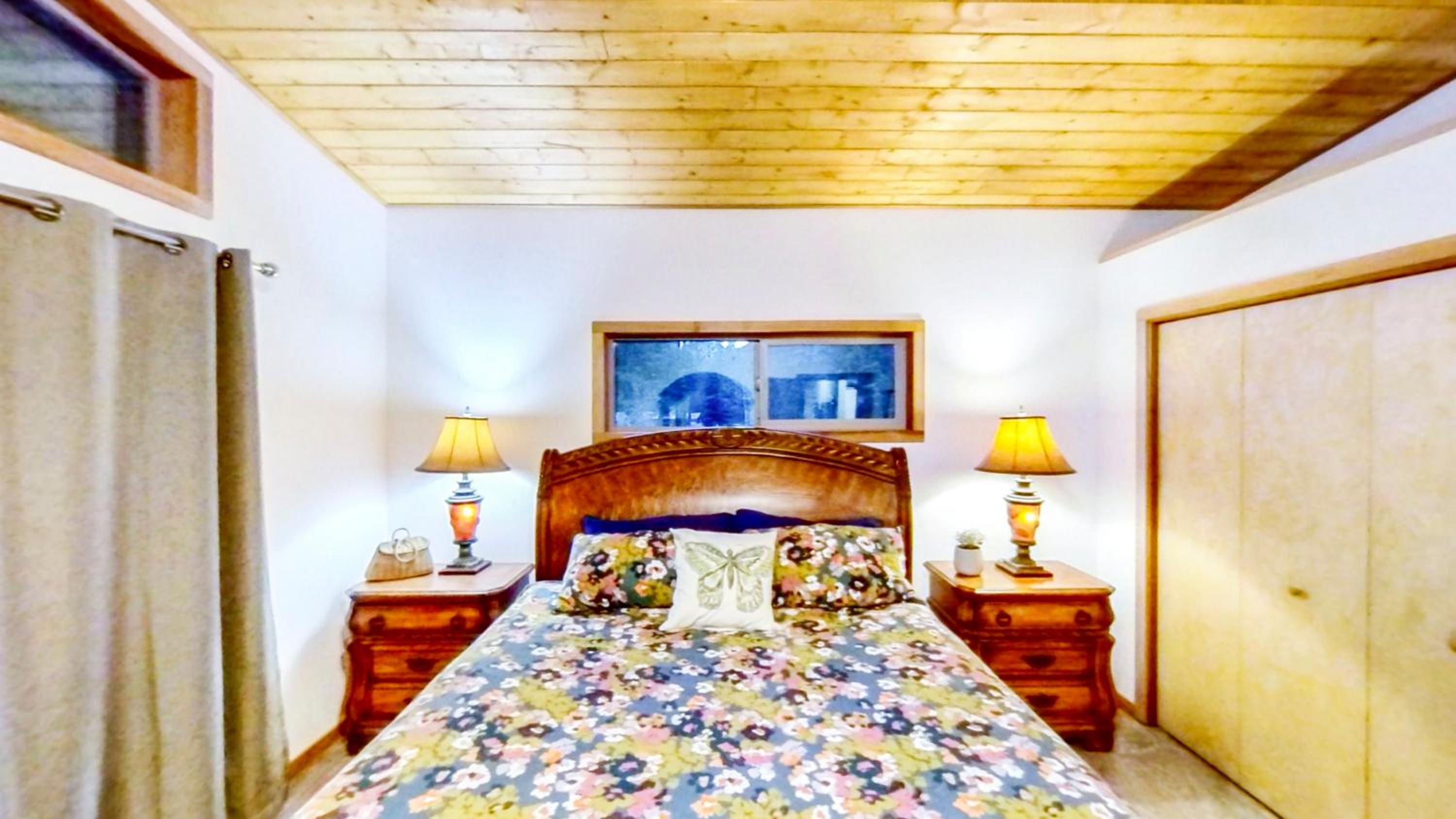 Superior King Room photo 1