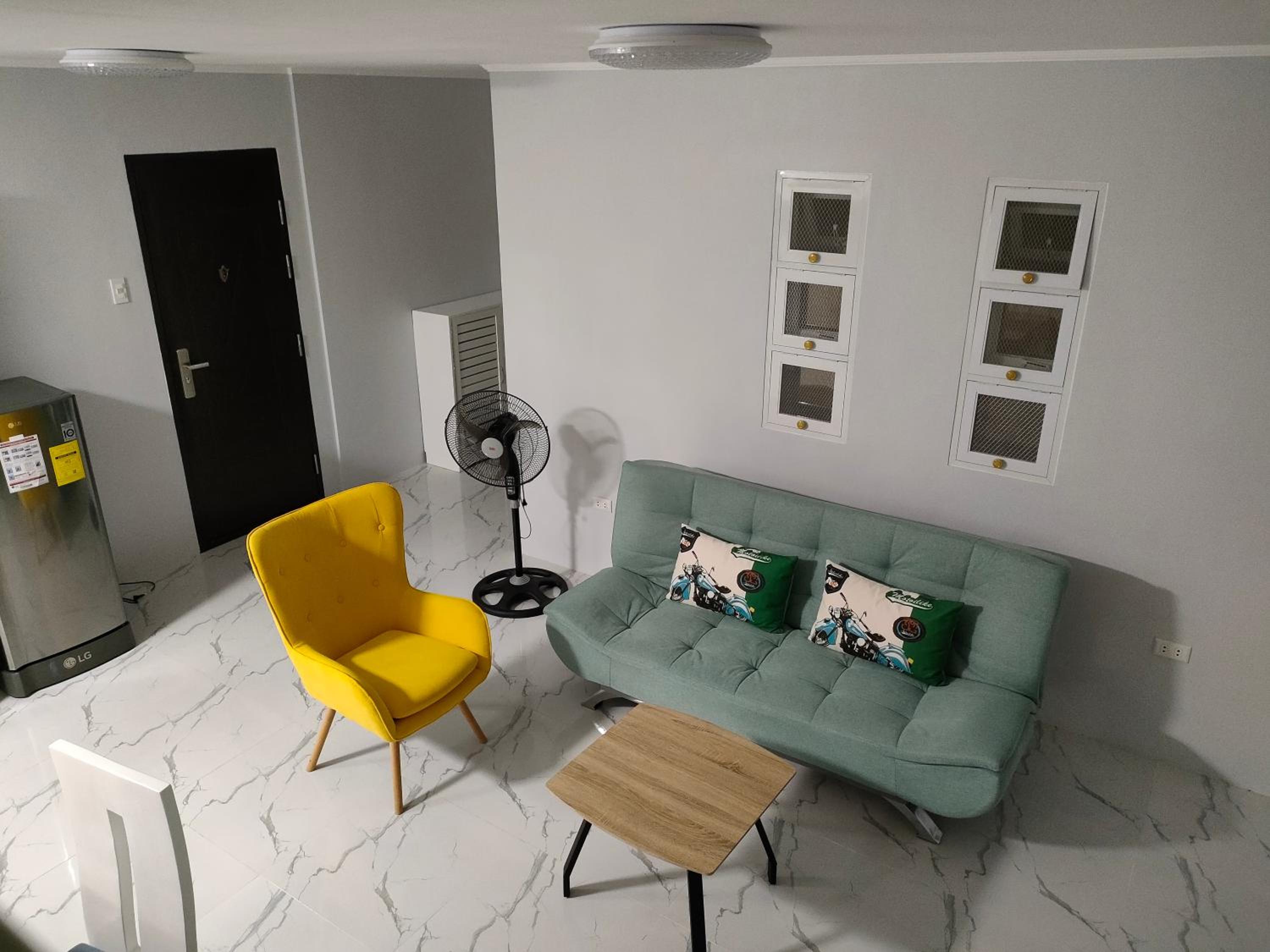Two-Bedroom Apartment - Photo 4