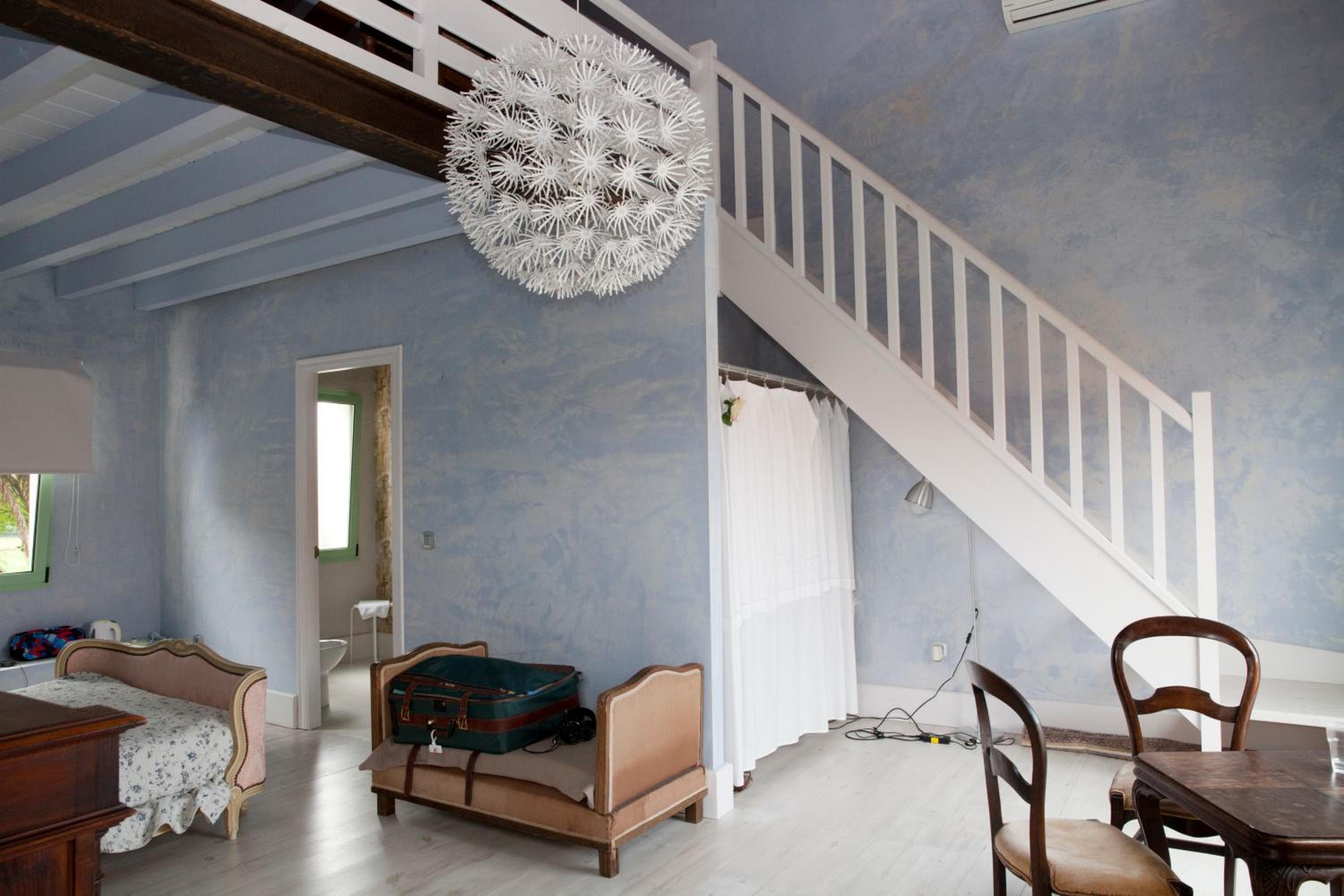 Duplex Suite - Photo 4