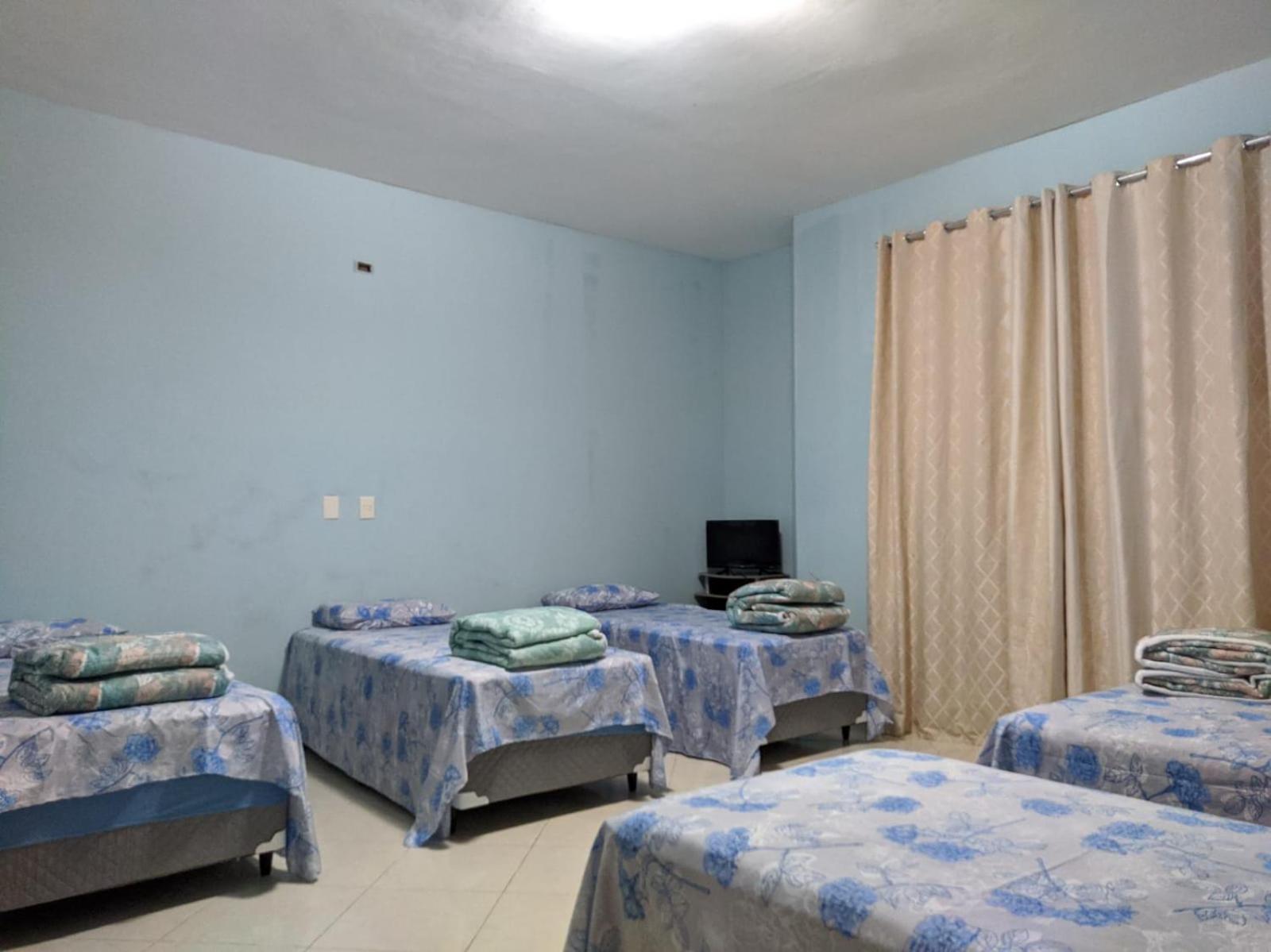 Family Room - Photo 5