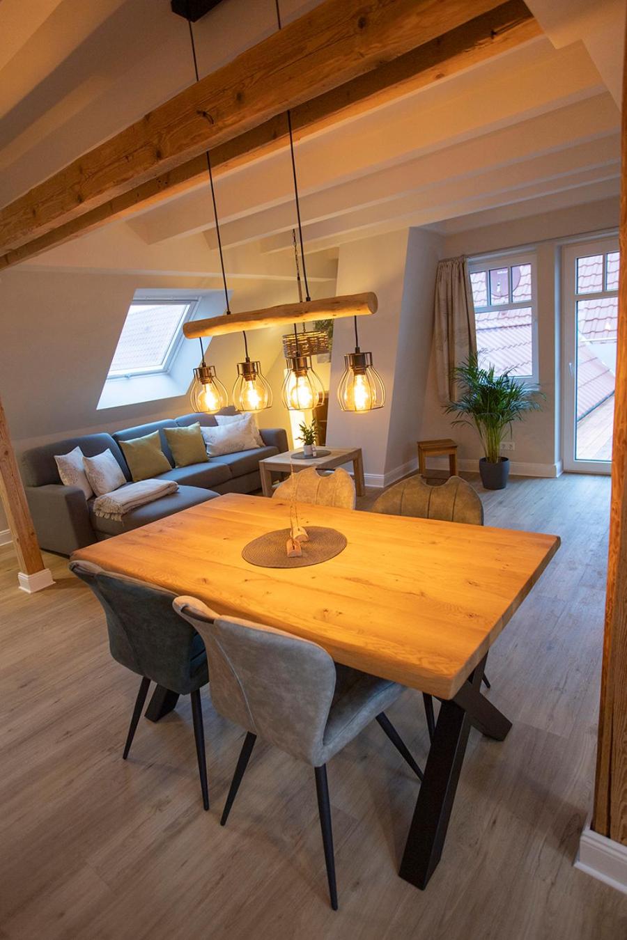 One-Bedroom Apartment - Photo 9