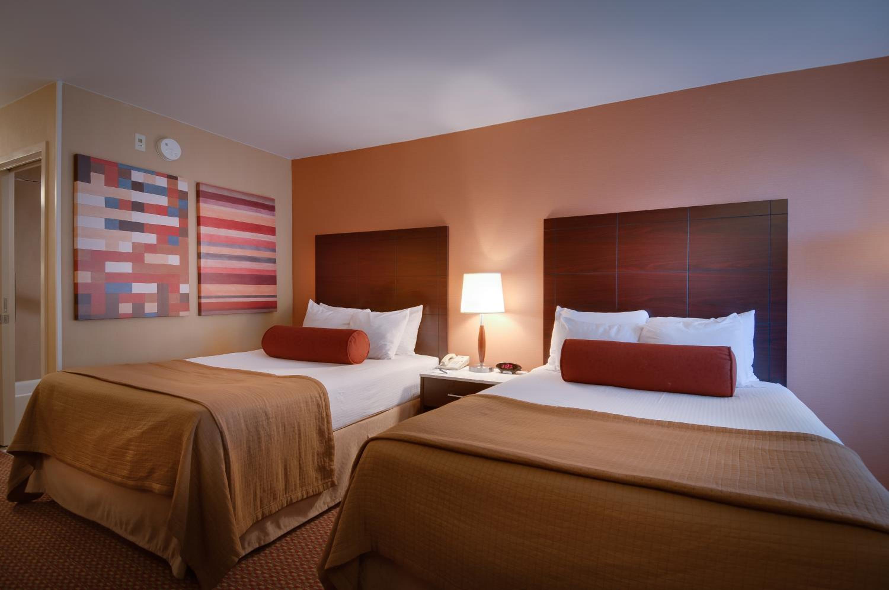 Double Room with Two Double Beds - Non-Smoking - Photo 5