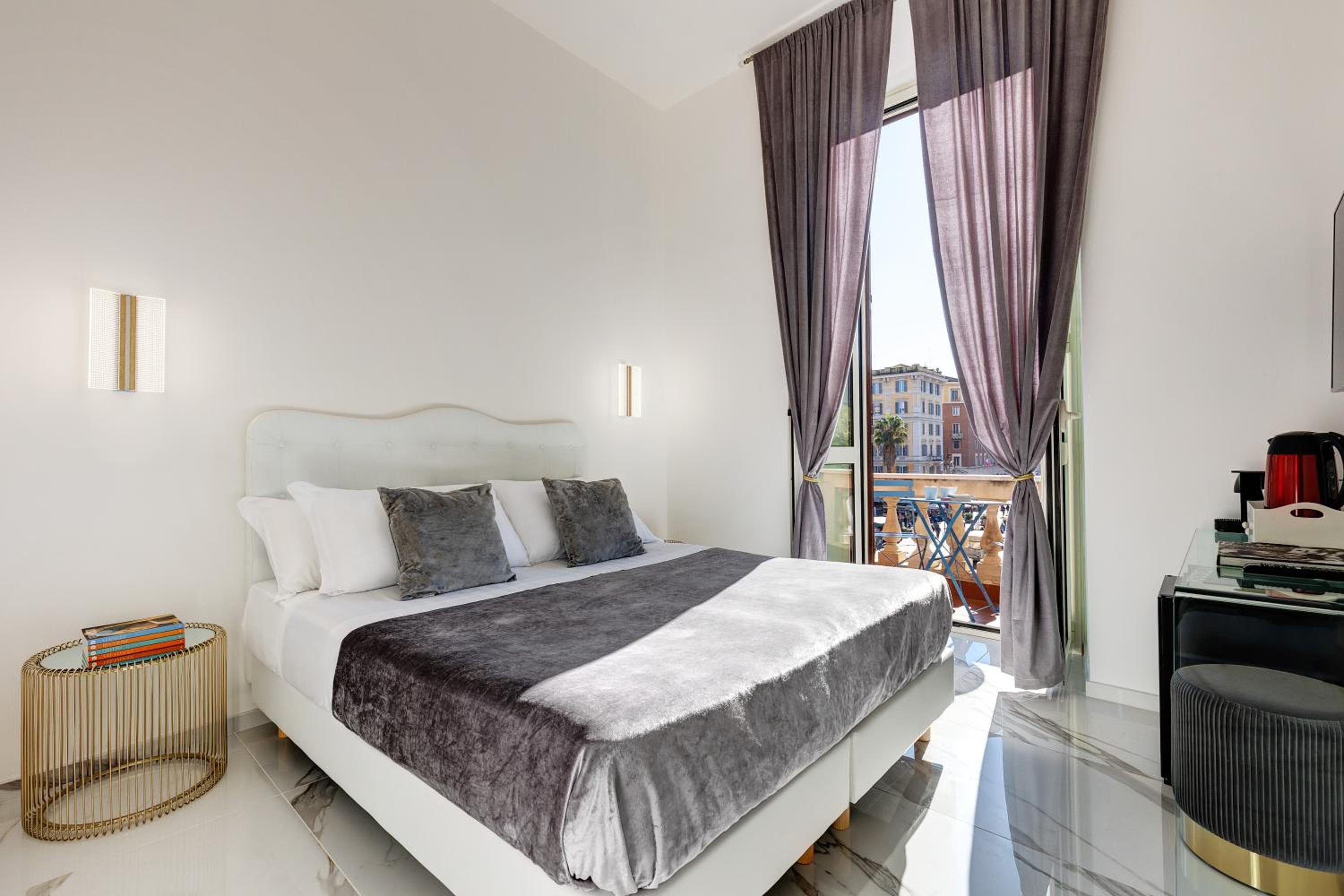 Double Room with Balcony