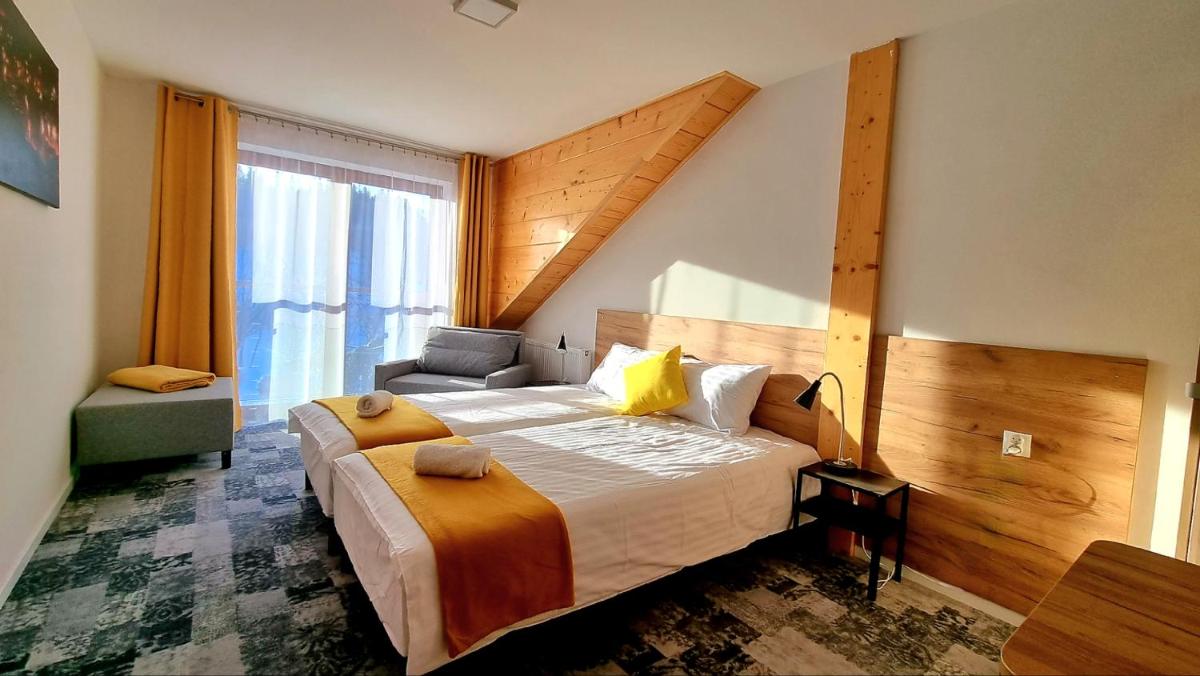 Suite with Mountain View photo 3