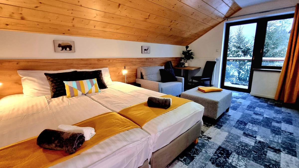 Double or Twin Room with Balcony photo 1