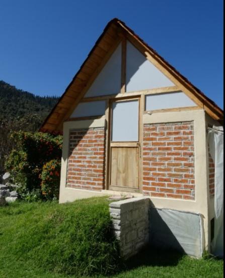 Economy Triple Room with Shared Bathroom