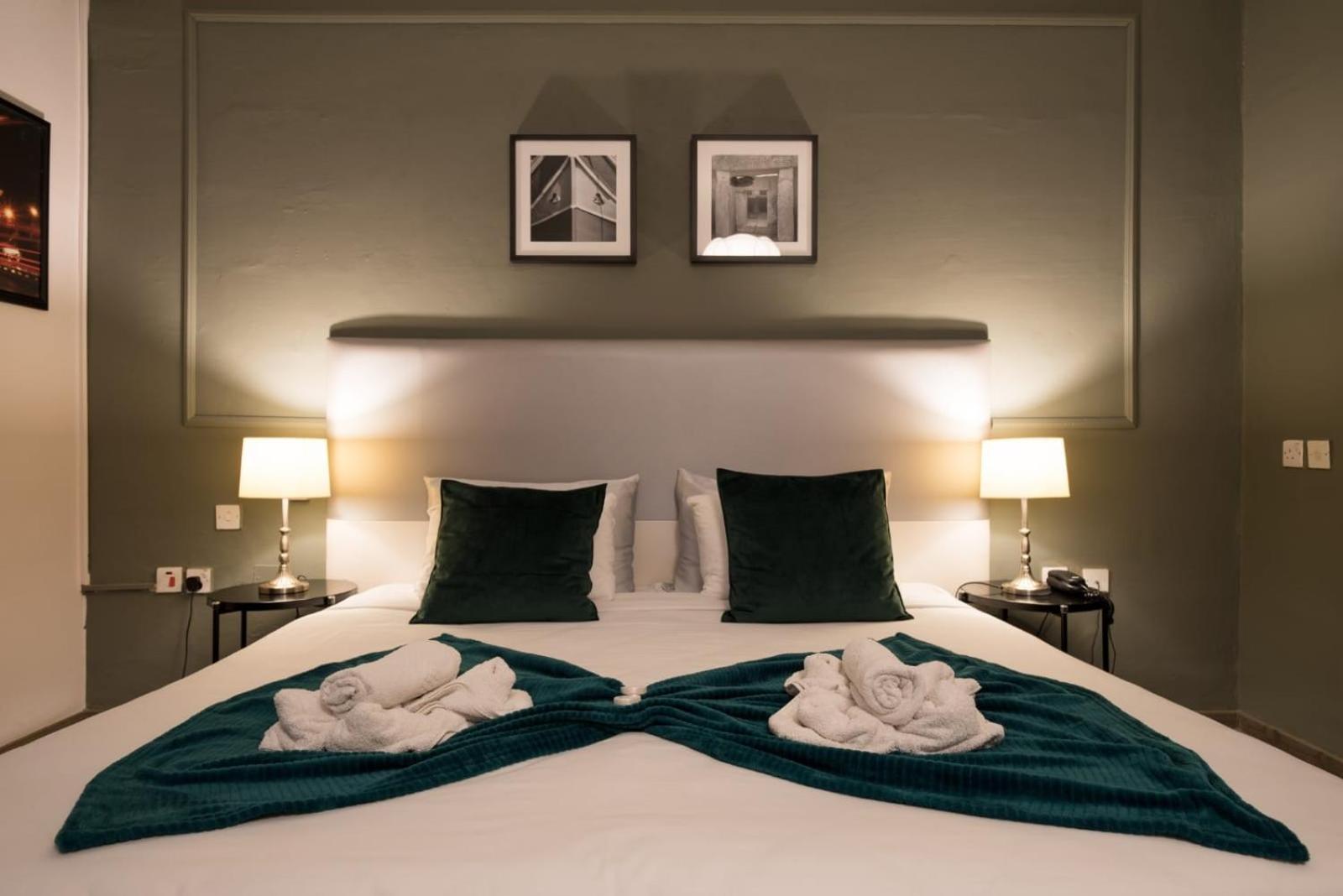 Quadruple Room with Sea View - Photo 2