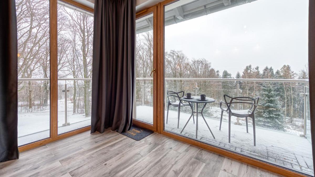 Apartment with Mountain View - Photo 14