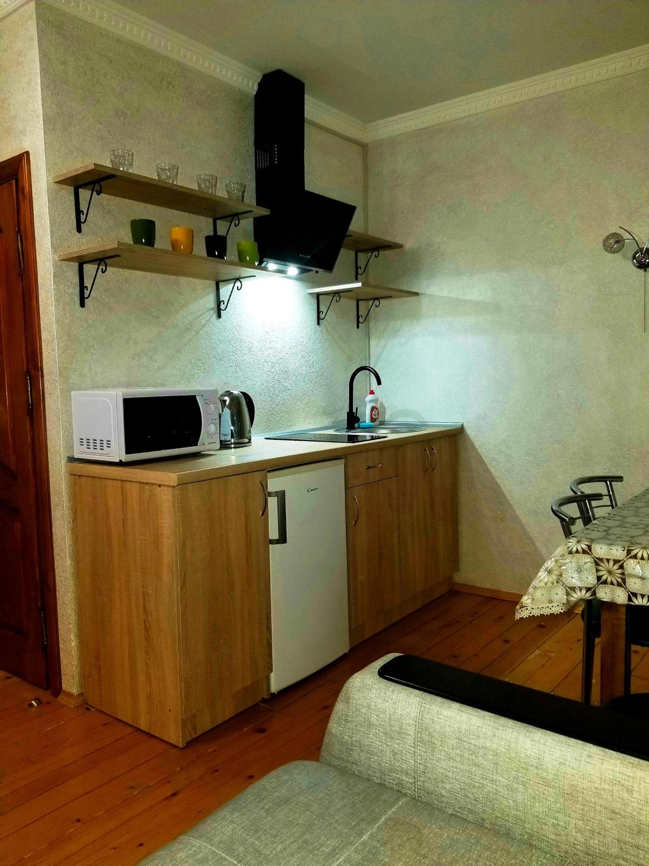 One-Bedroom Apartment photo 3