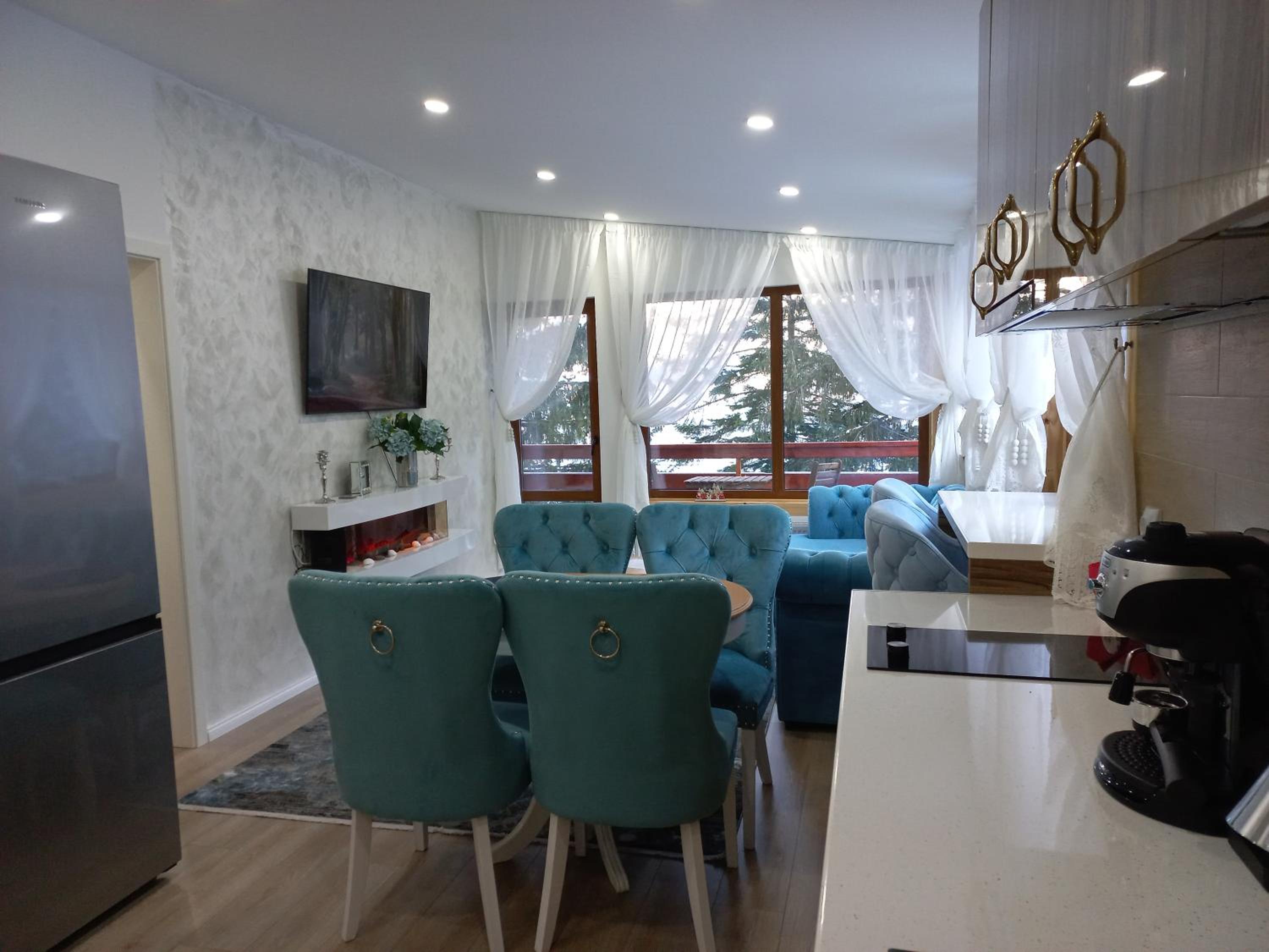 Two-Bedroom Apartment - Photo 11