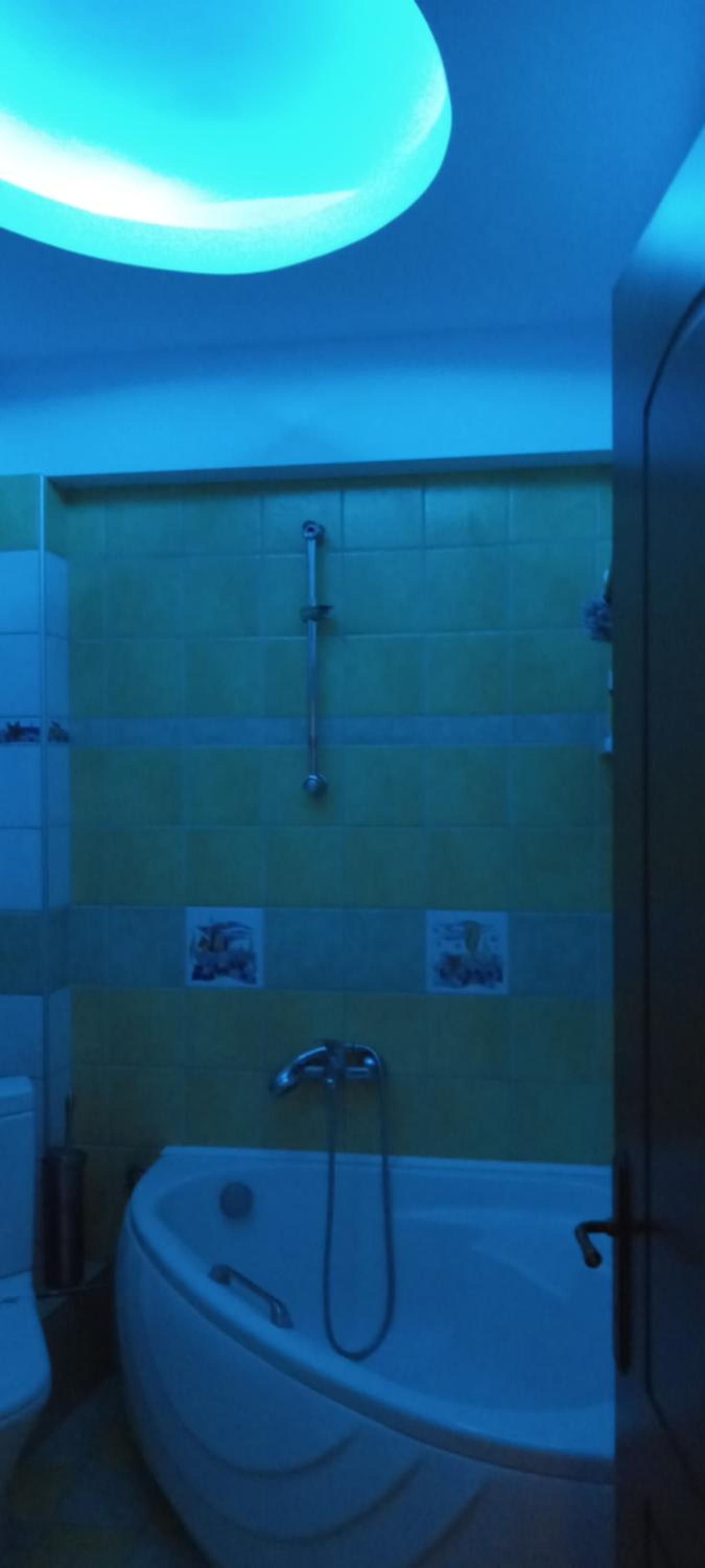 Four-Bedroom House - Photo 6