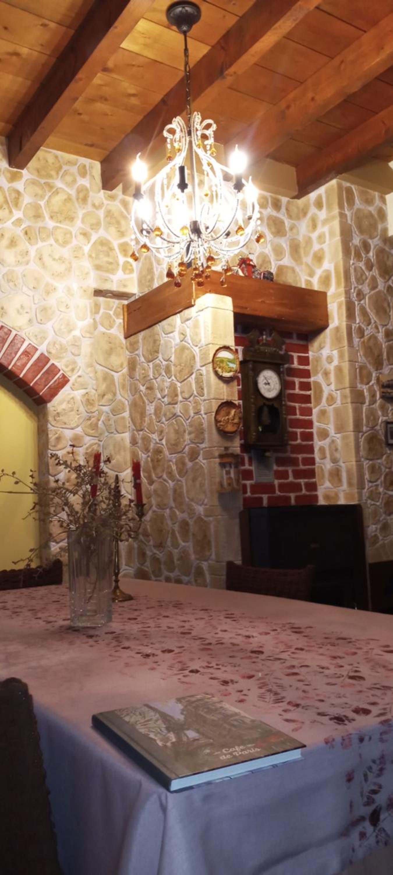 Four-Bedroom House - Photo 5