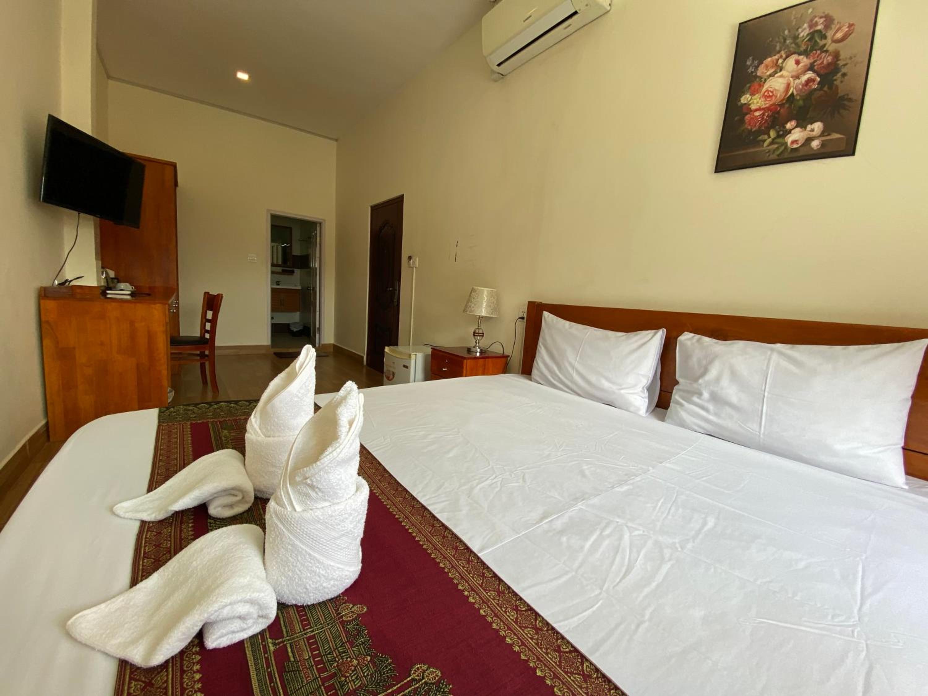 Deluxe Double Room - Photo 7