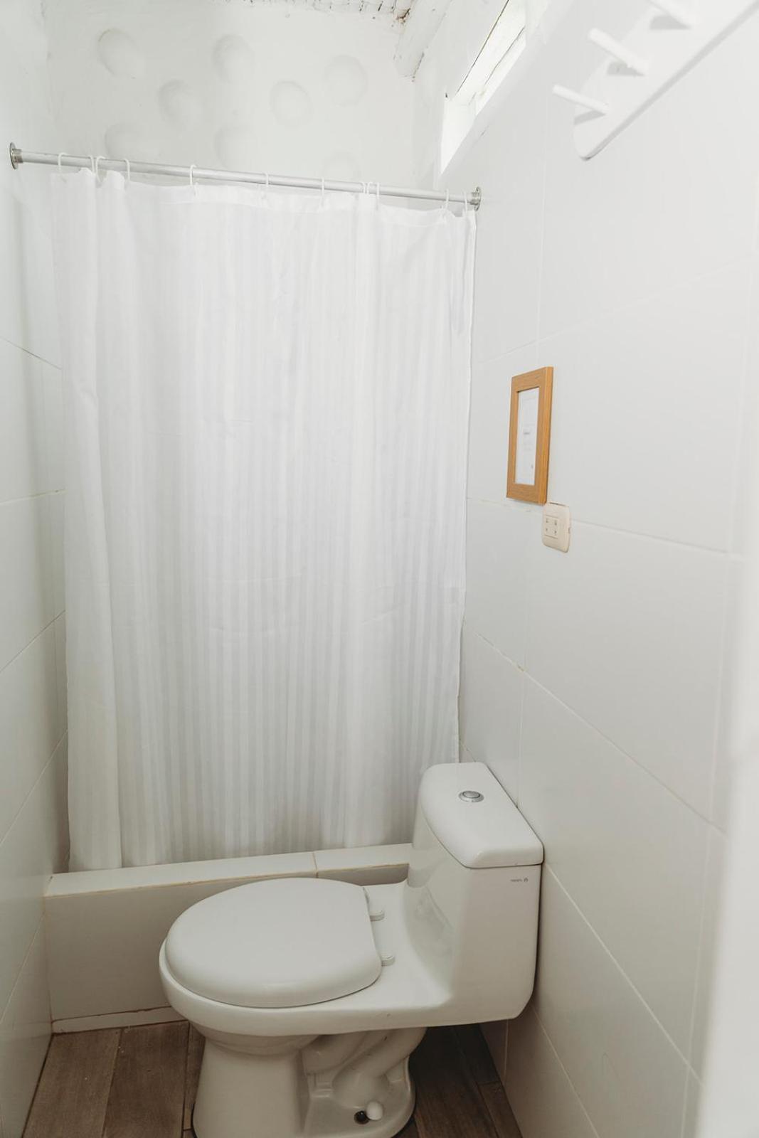 Triple Room - Photo 11