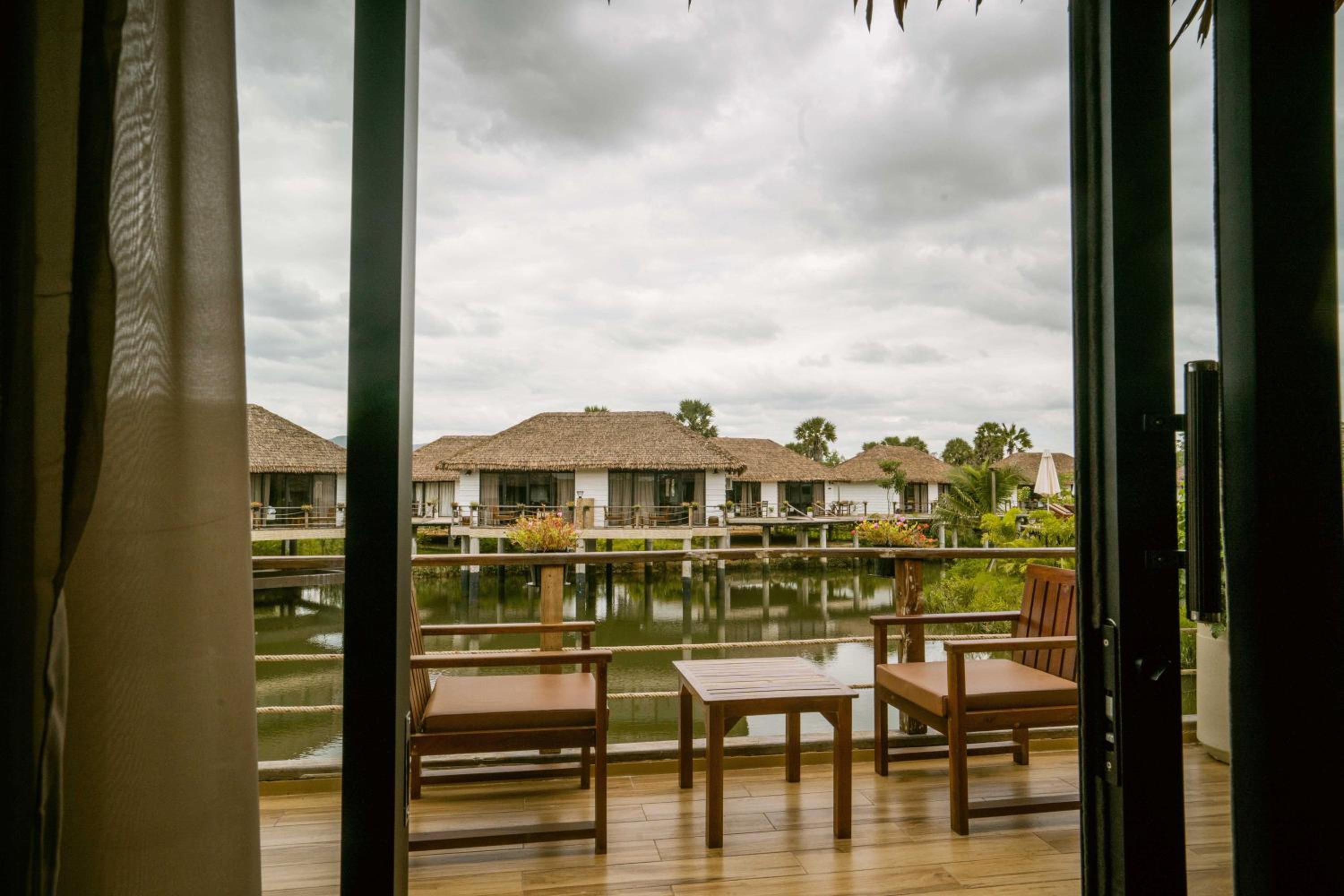 Suite Bungalow River View - Free City Shuttle Service + Mini bar - Photo 7