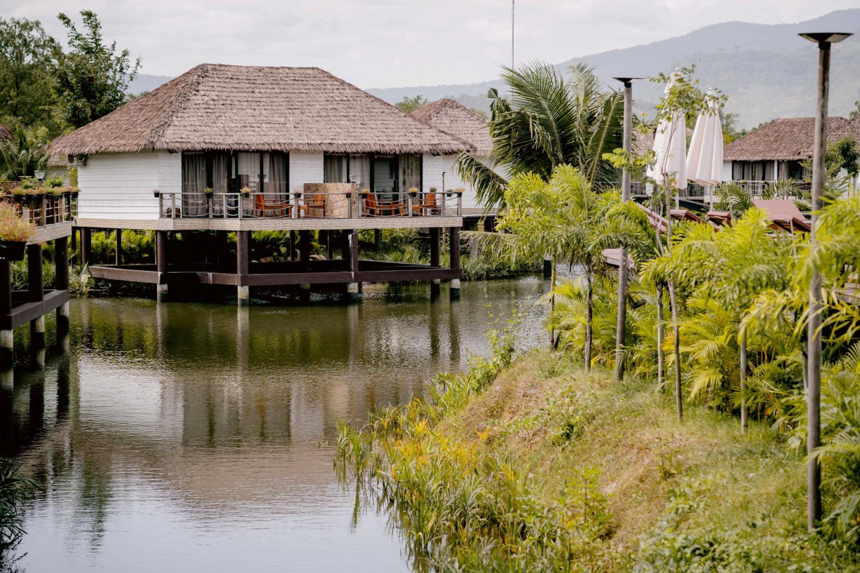 Twin Bungalow River View - Free City Shuttle Service  - Photo 5
