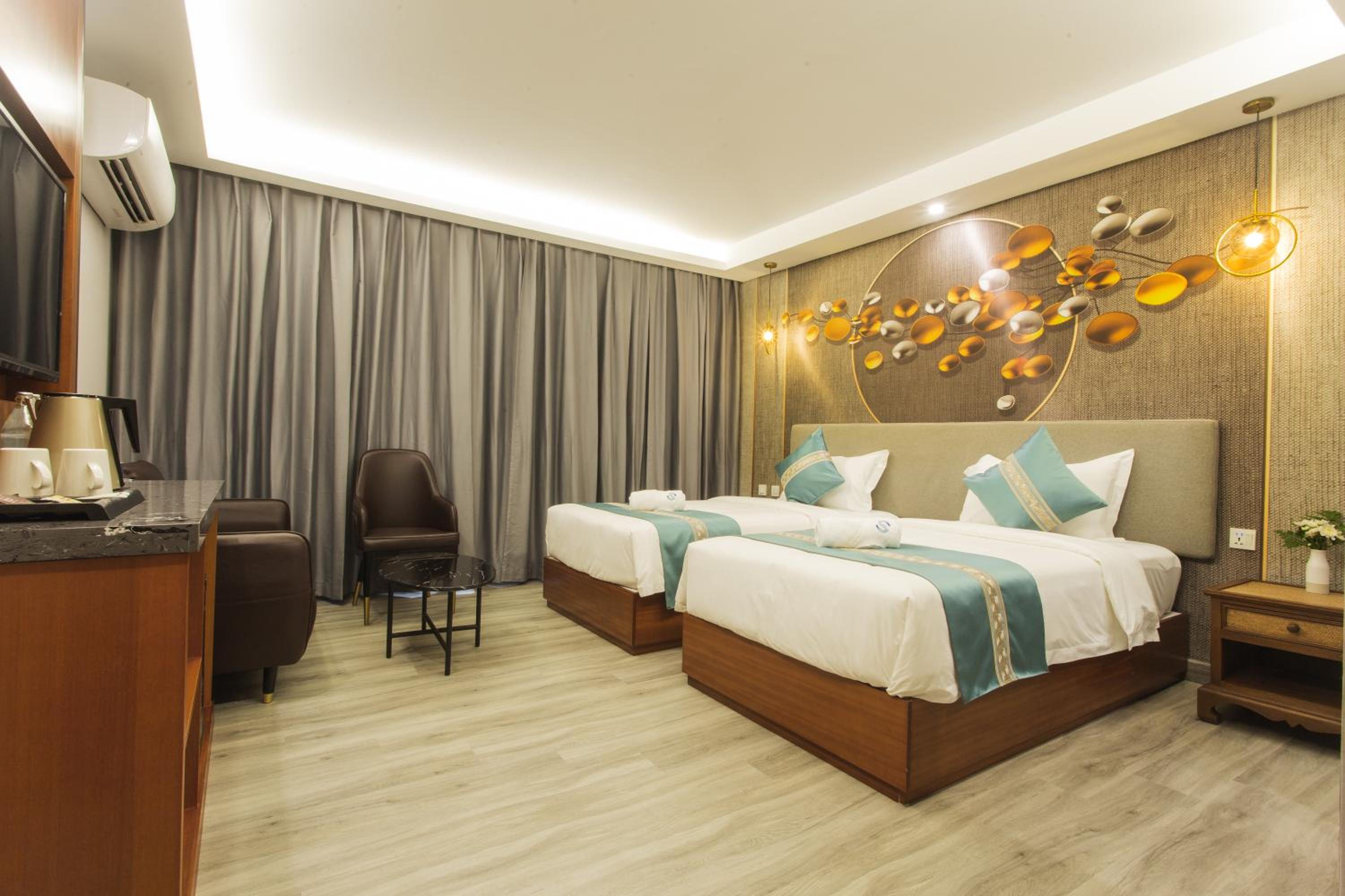 Deluxe Twin Room - Photo 6