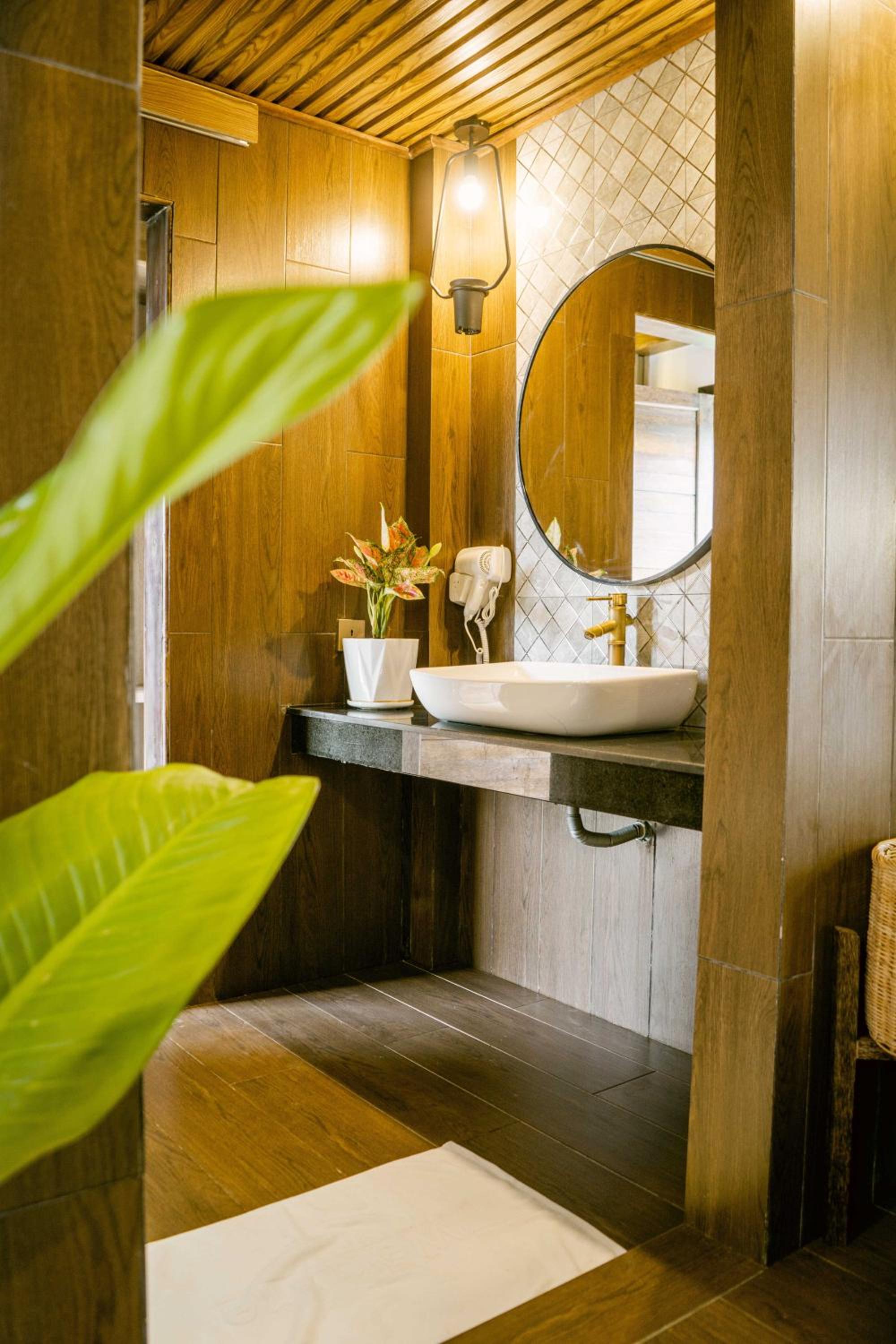 Suite Bungalow River View - Free City Shuttle Service + Mini bar - Photo 16