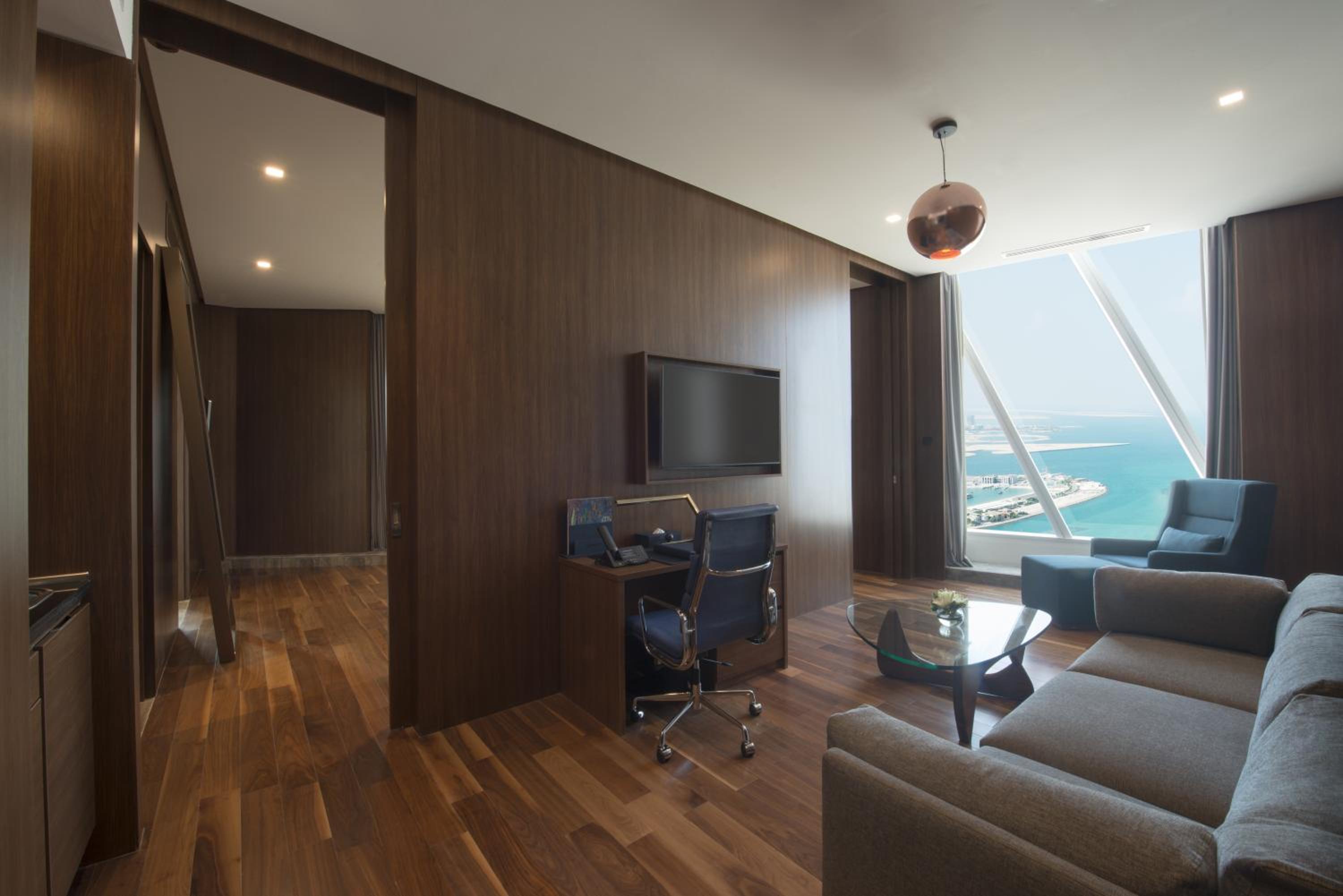 One-Bedroom Executive Suite