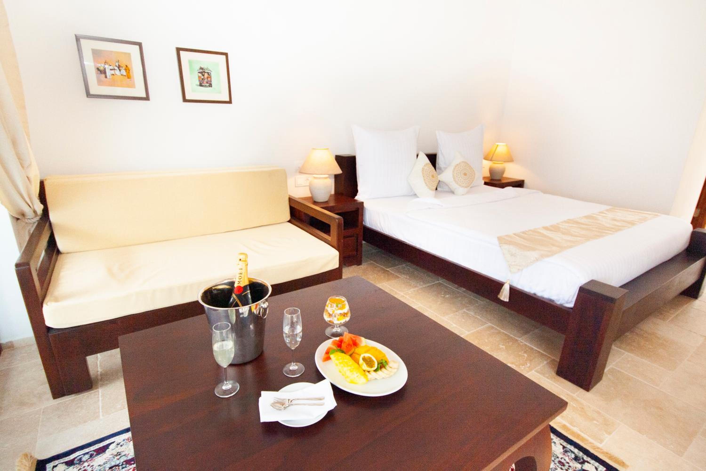  Double Room with Partial  Ocean View photo 3