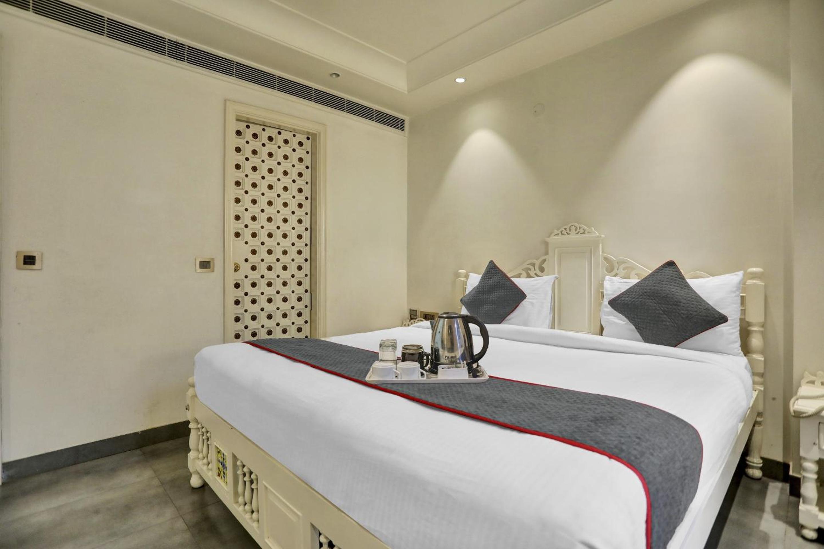 Heritage Boutique Room - Photo 5